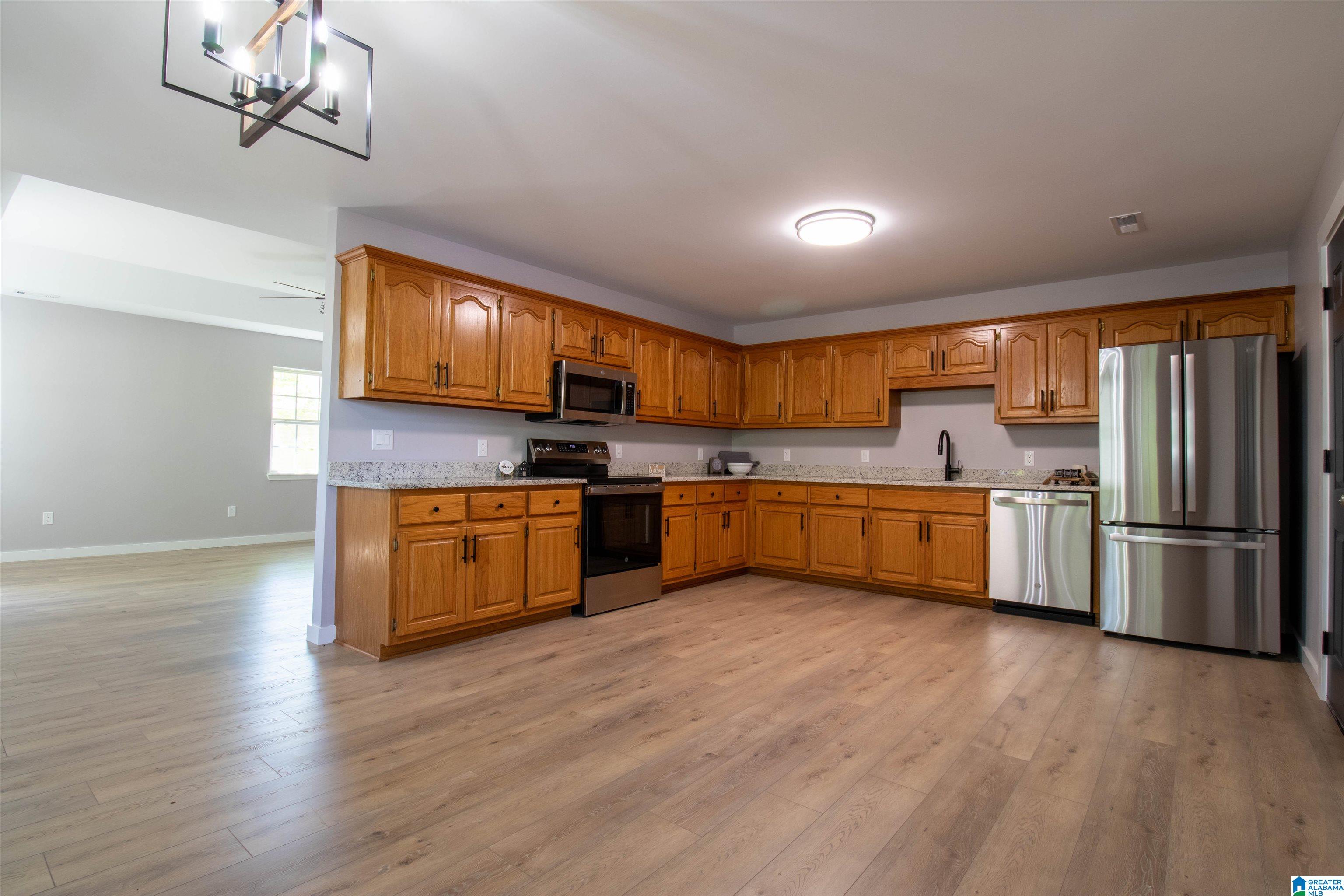 115 COUNTY ROAD 1229