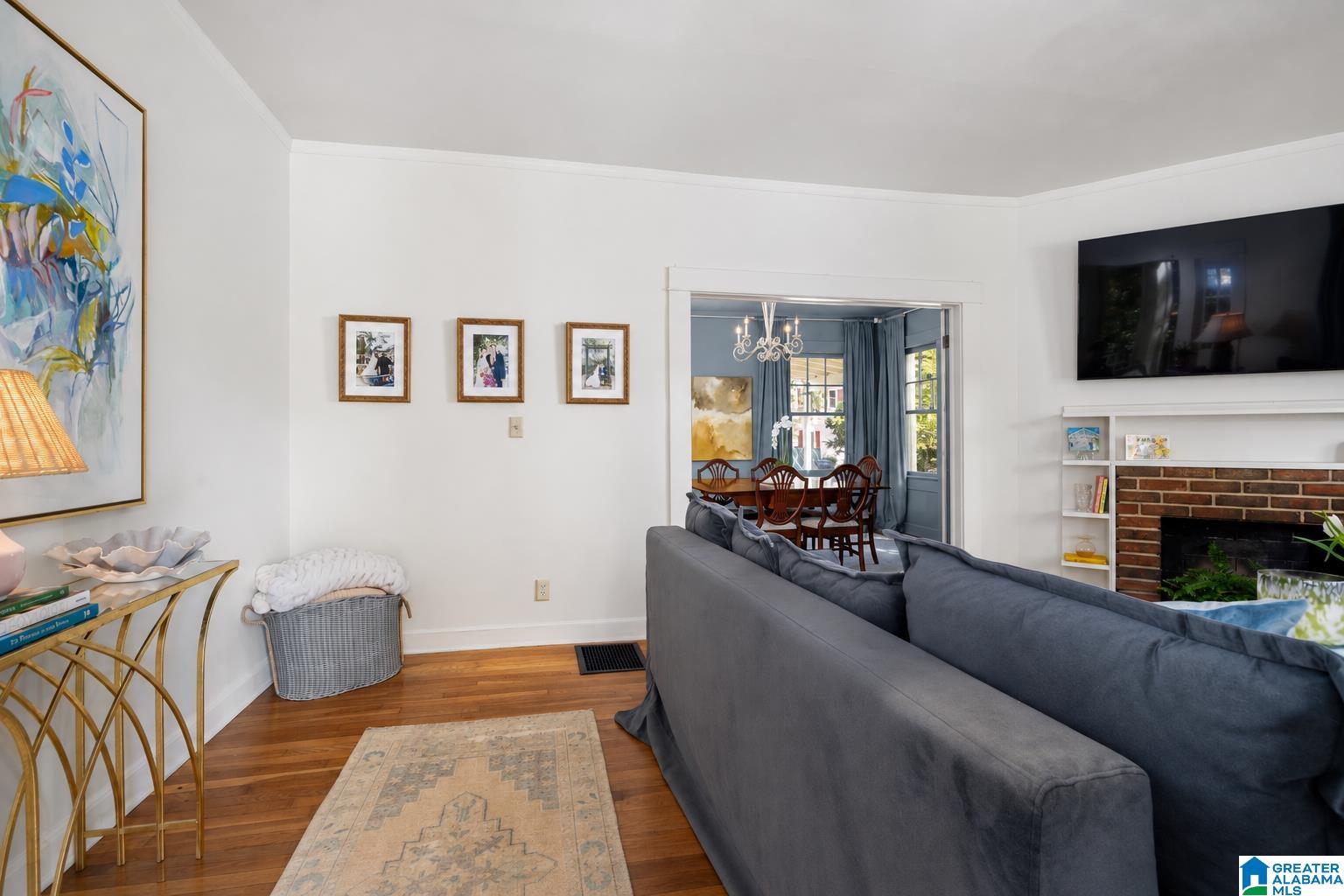 515 COLUMBIANA ROAD
