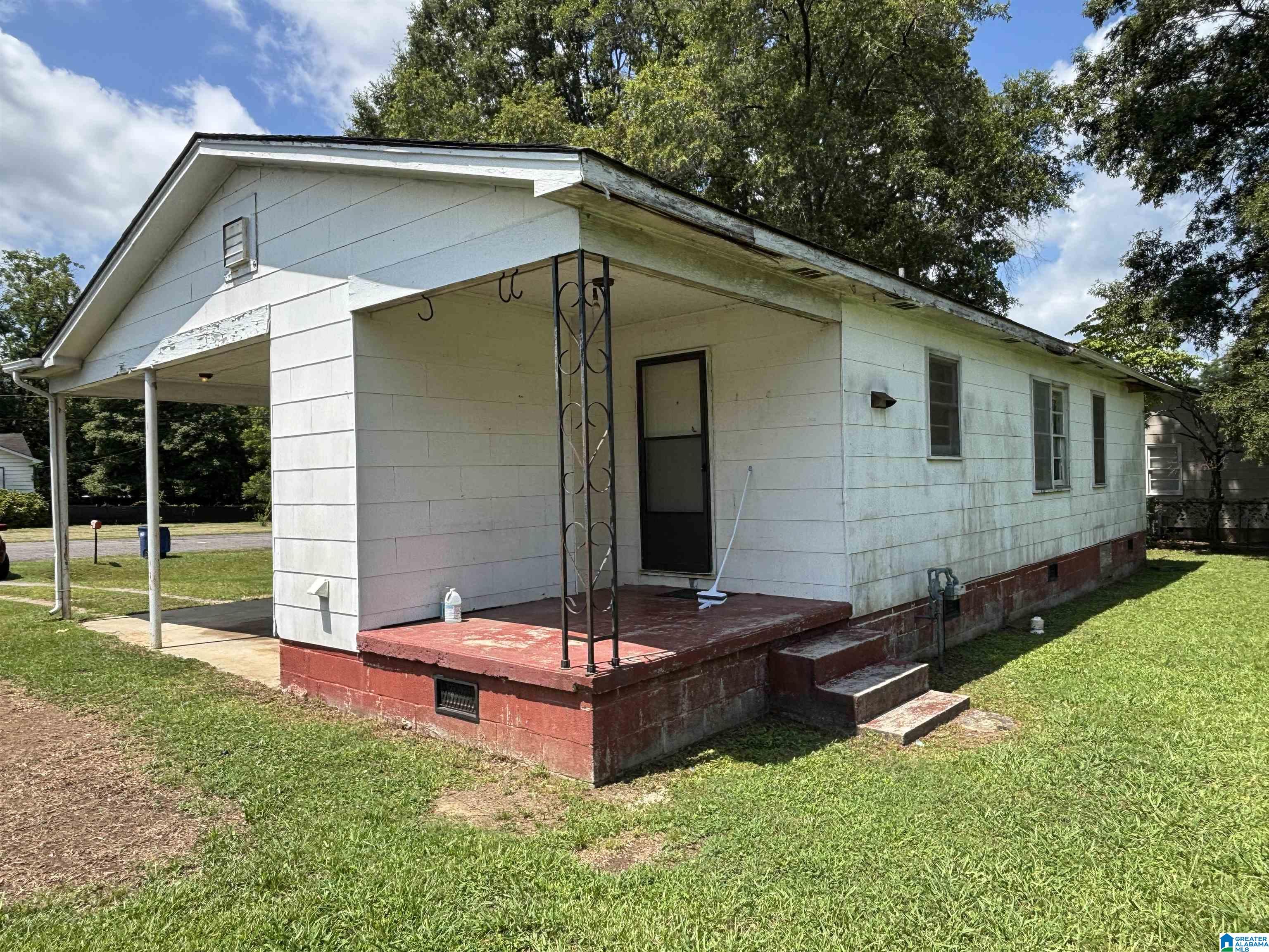 107 FRANKLIN DRIVE S