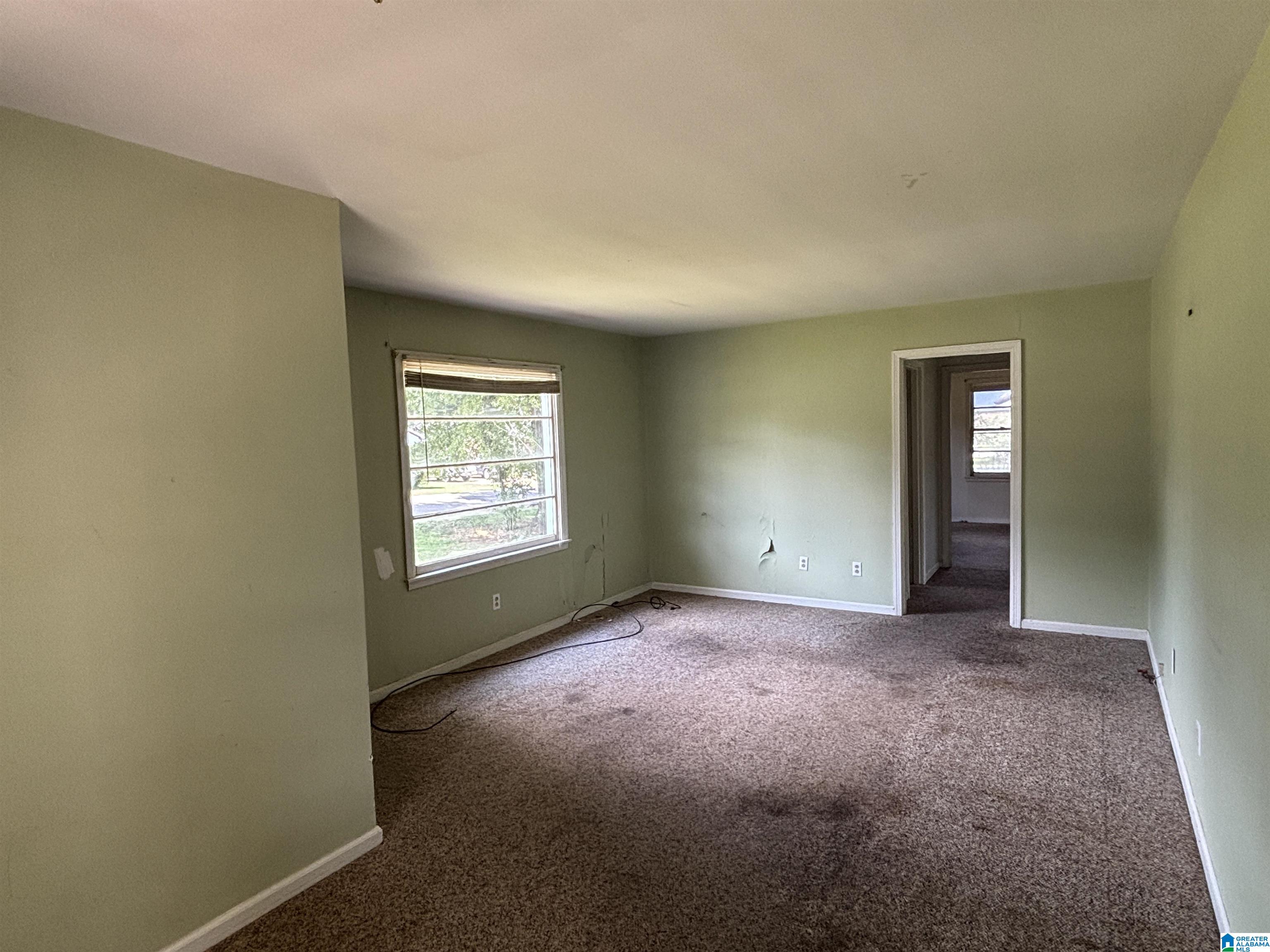 107 FRANKLIN DRIVE S