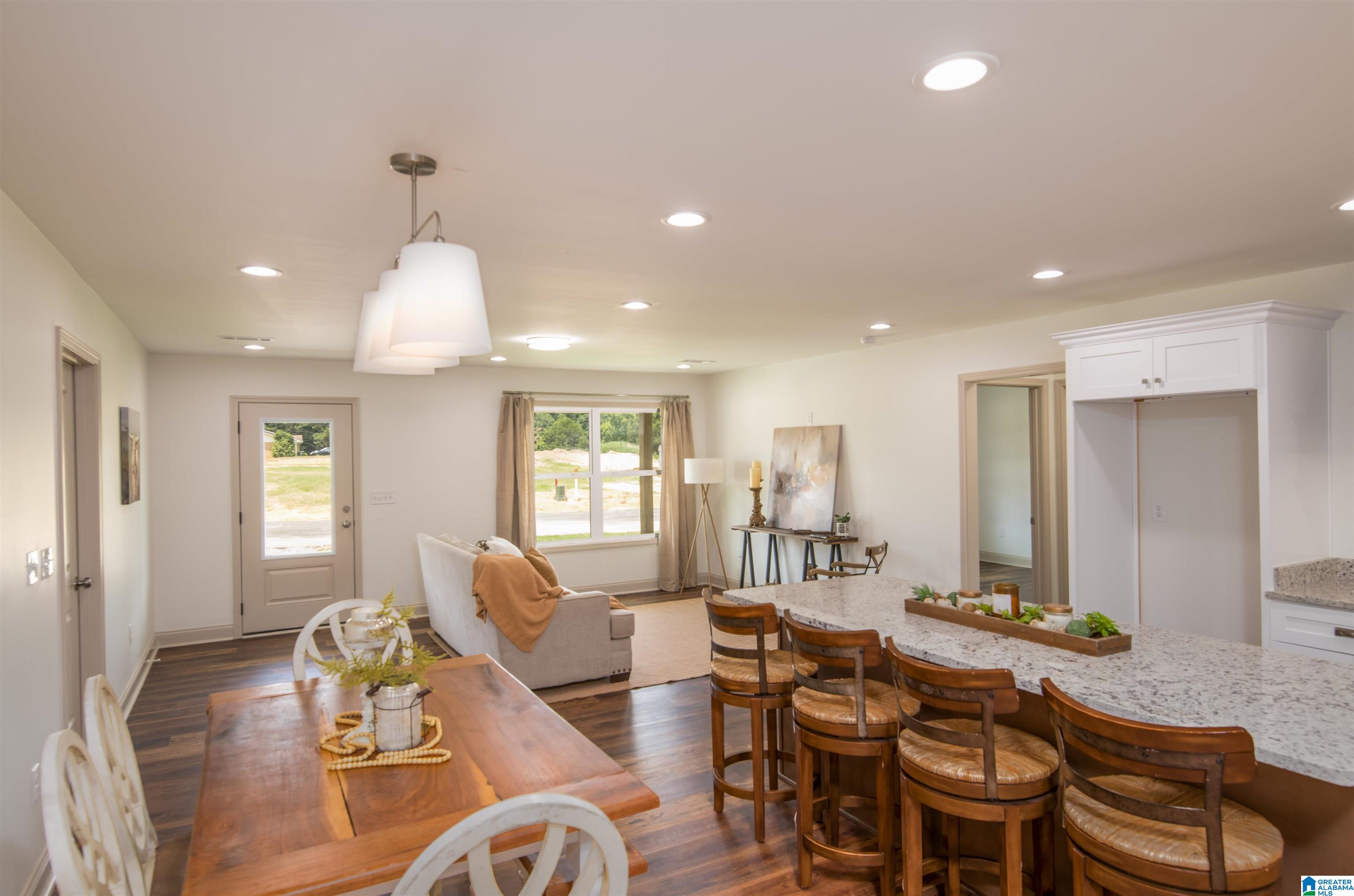 33 COUNTY ROAD 6401 - Photo 4