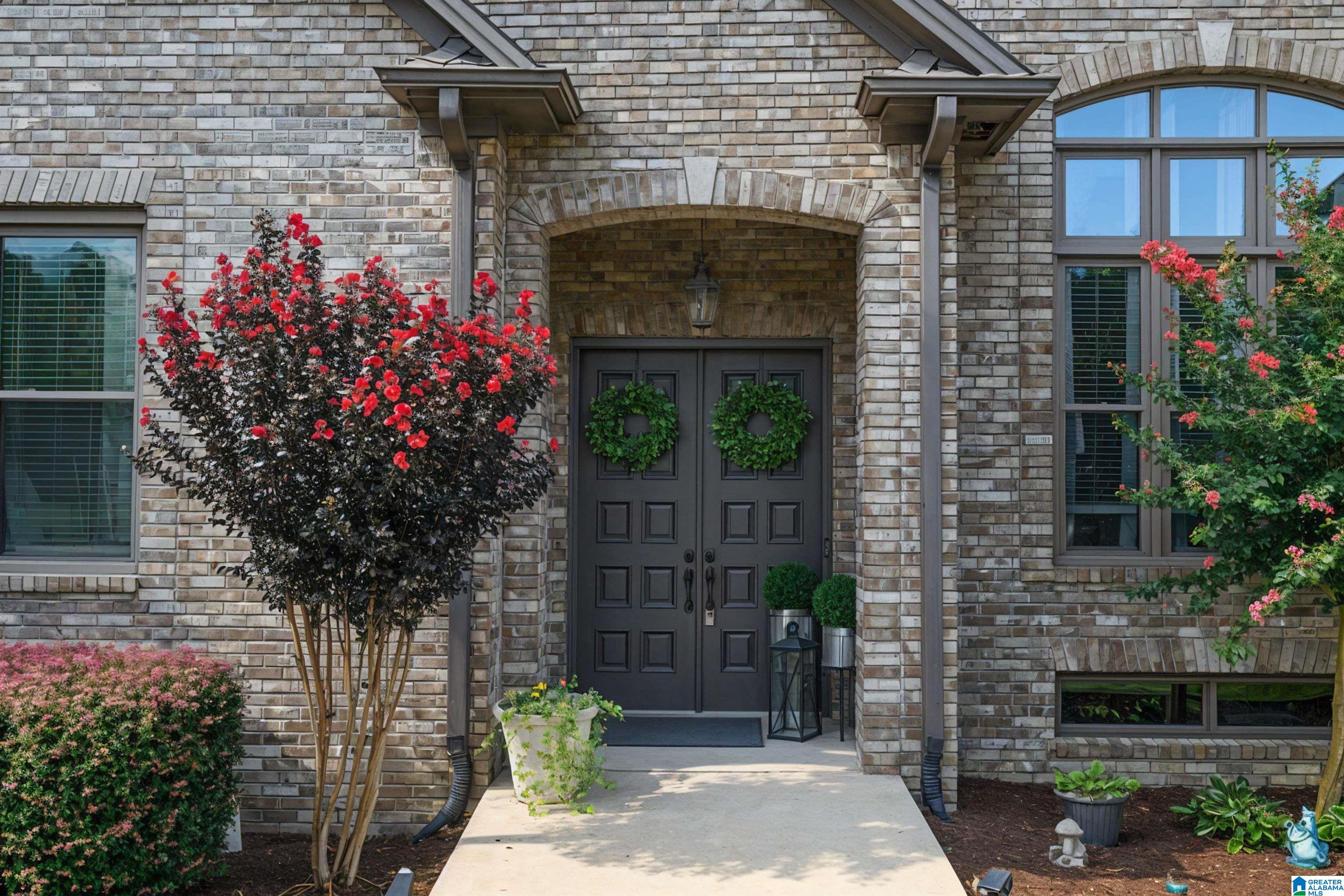 7683 GARDENWOOD CIRCLE