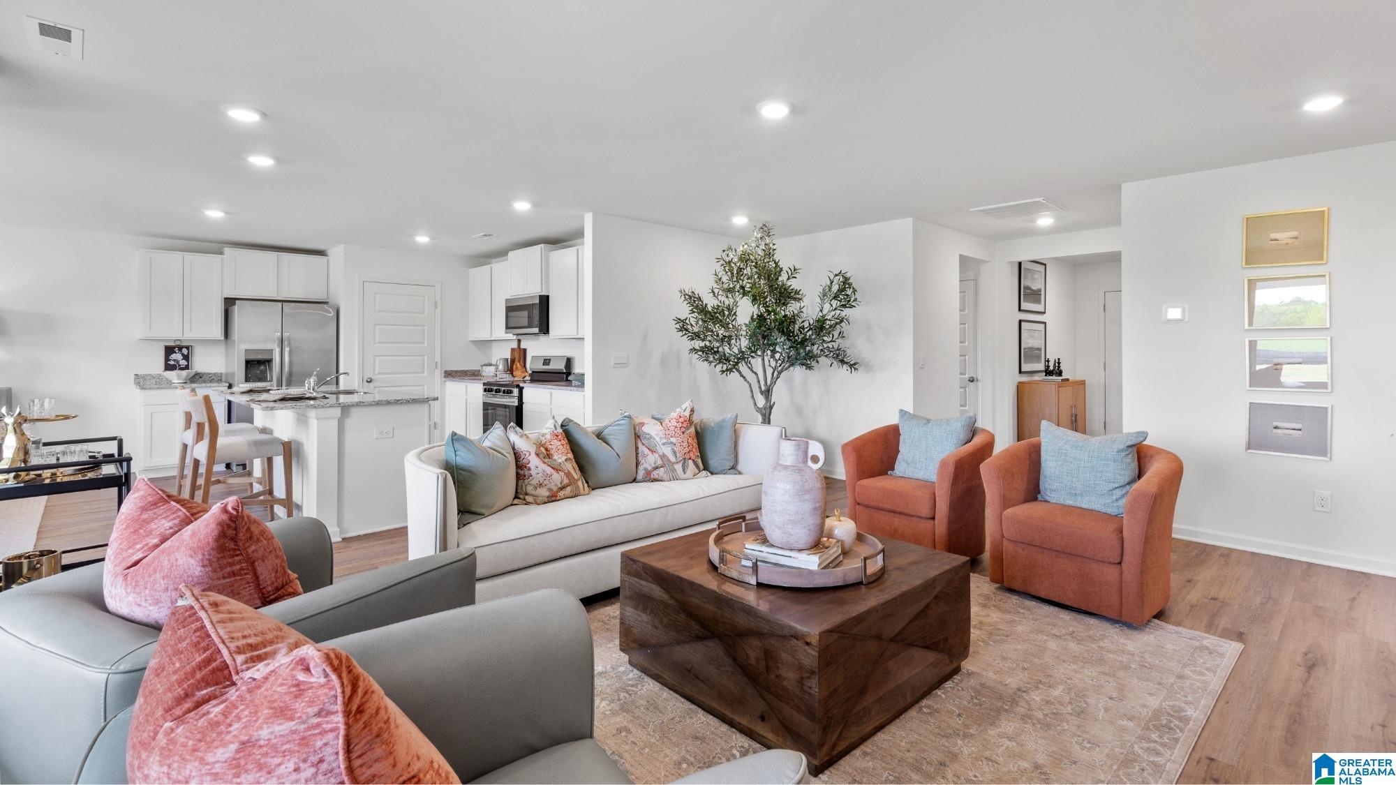 208 MILL POINT CIRCLE