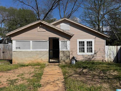 Photo of 4133 McClain Street, BESSEMER, AL 35020 (MLS # 21448122)