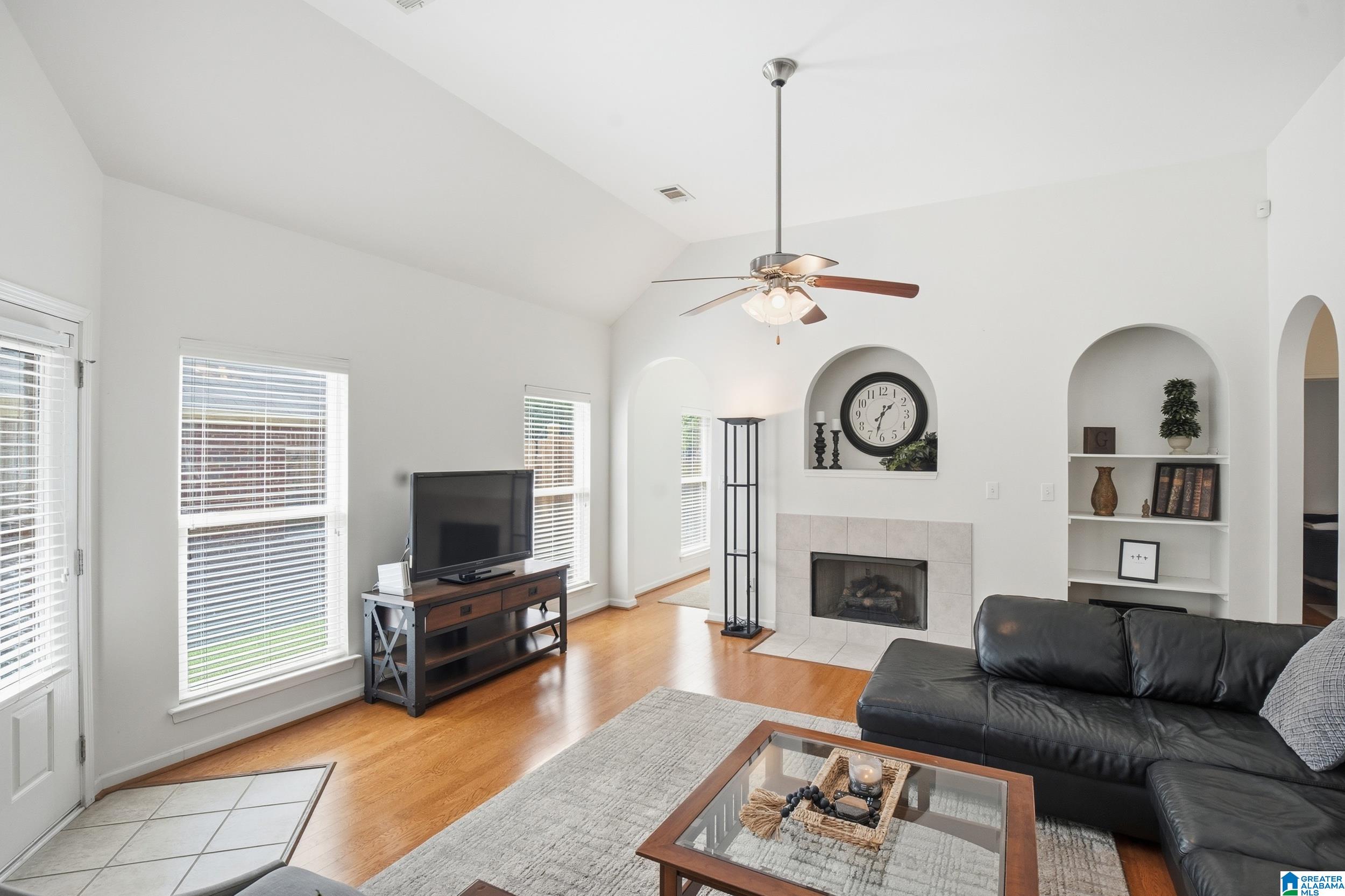 232 OXMOOR PLACE