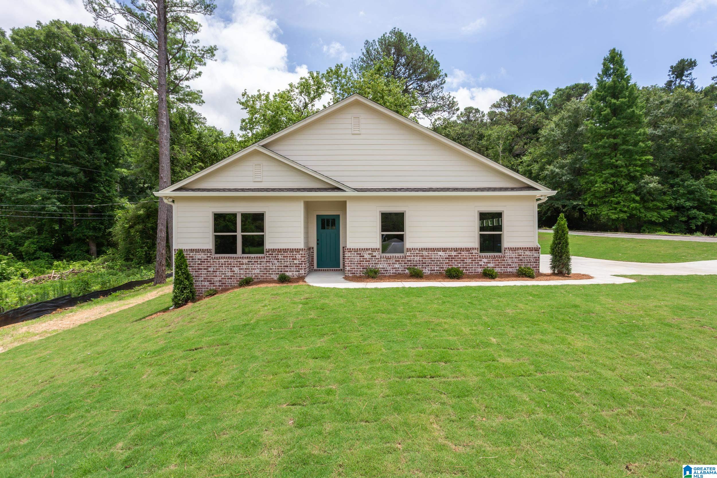 Photo 1 of 40 — 1410 BASS LANE, MOODY, AL 35004