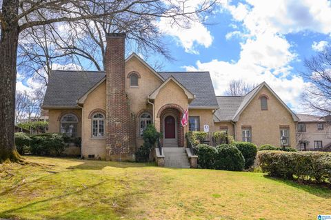 415 DEVON DRIVE HOMEWOOD AL 35209