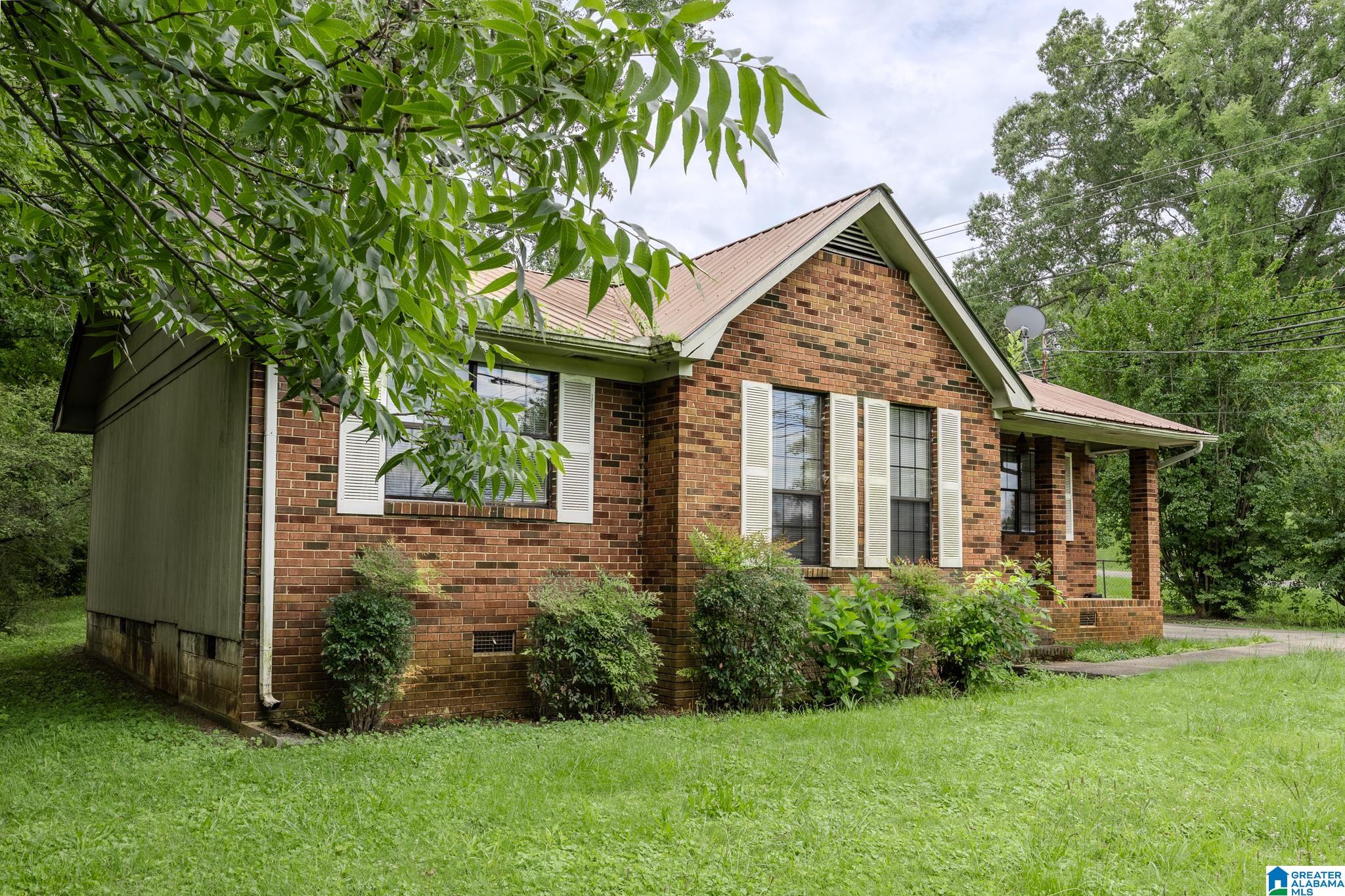 1000 KAY DRIVE SW