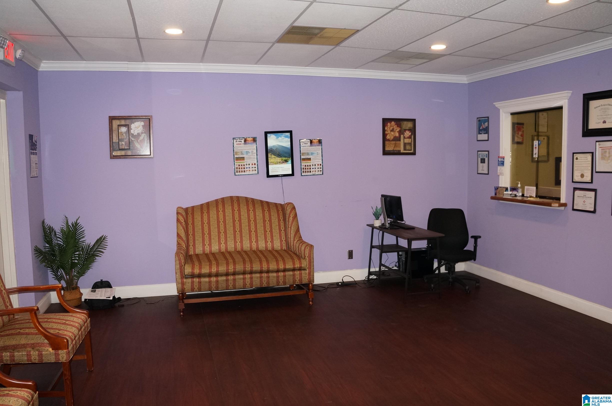 1023 W FORT WILLIAMS STREET