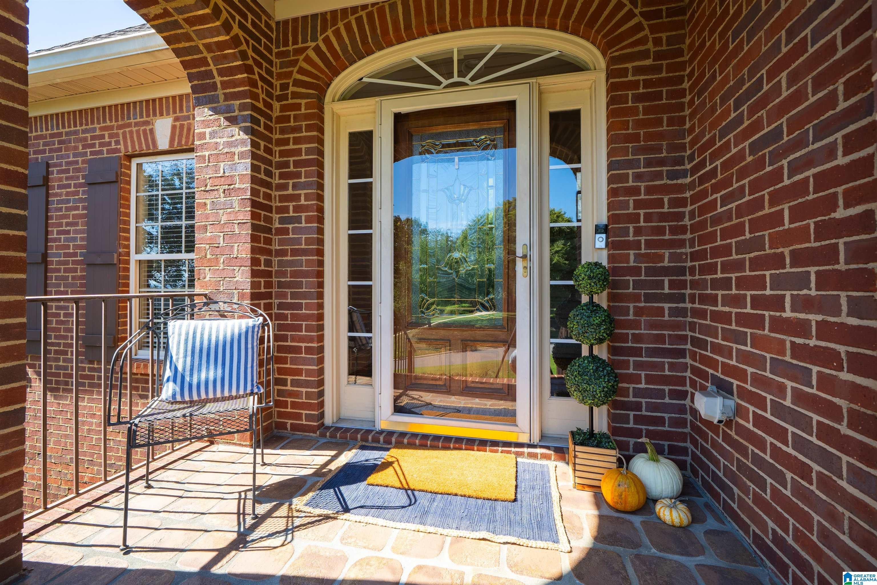 1005 WOODLANDS COVE