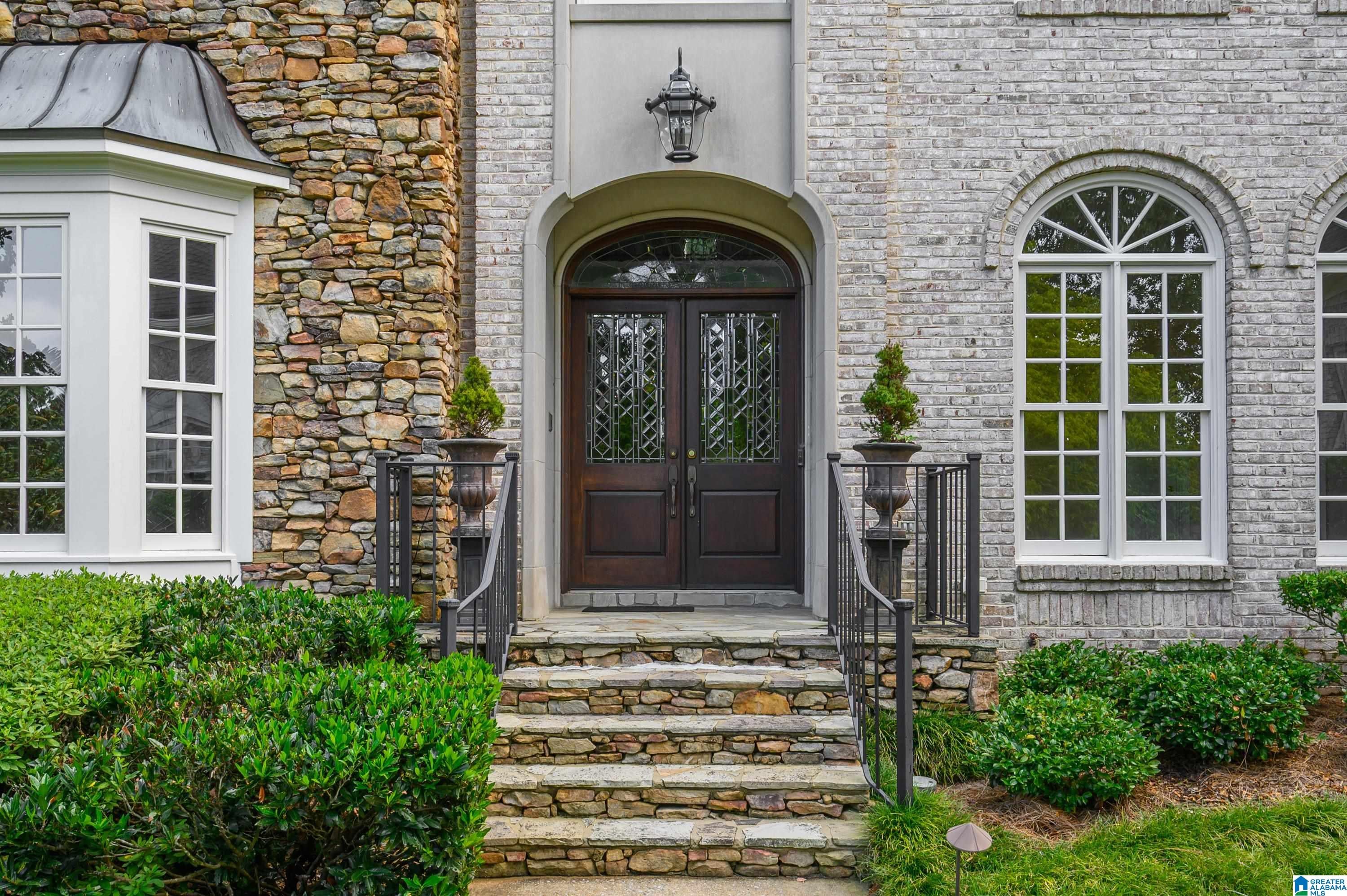 1080 GREYMOOR ROAD