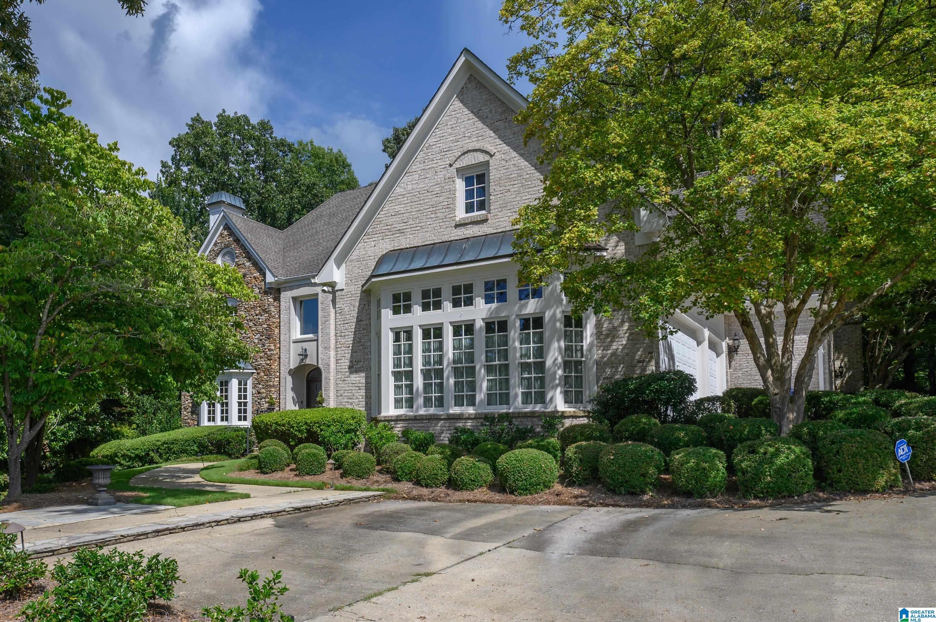 1080 GREYMOOR ROAD
