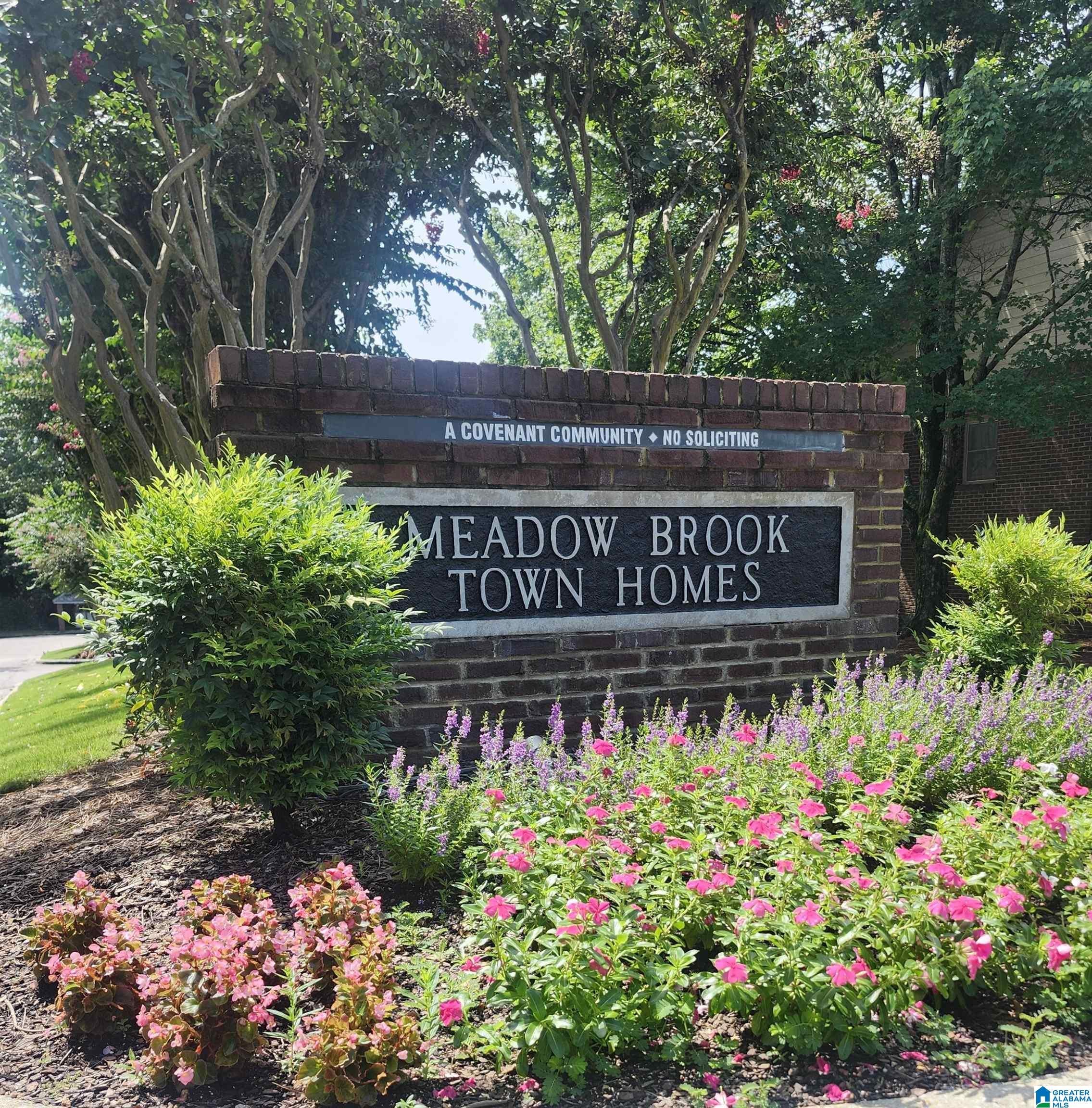 222 MEADOW CROFT CIRCLE