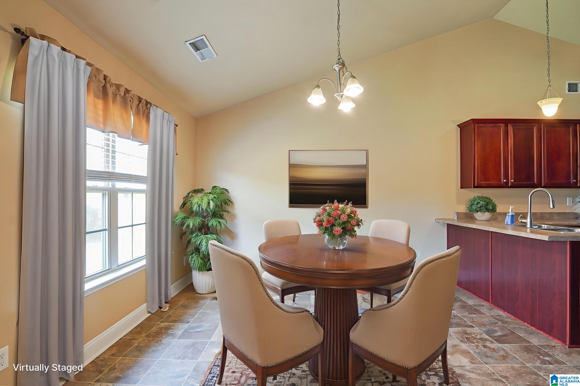 1136 SILVER CREEK LANE
