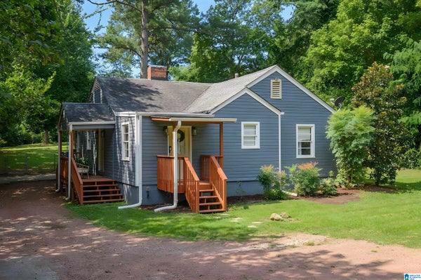 2112 LESTER LN, HOOVER, AL 35226 - Image e2761ba122dd72978bba164e6b2ab43e/443240238