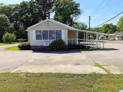 200 BROOKLANE DRIVE HUEYTOWN AL 35023