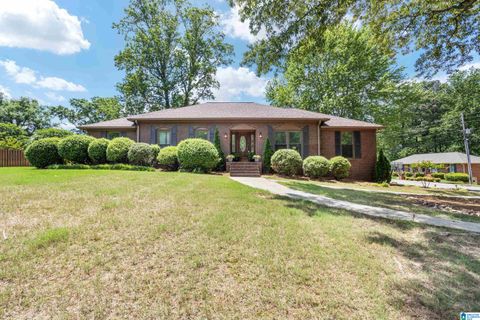 865 MEADOWRIDGE DRIVE GARDENDALE AL 35071