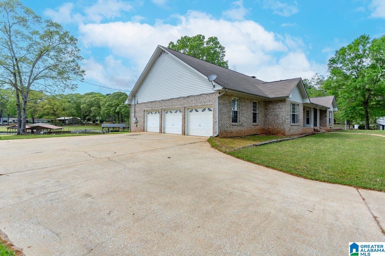 36/34 PINE KNOLL CIRCLE