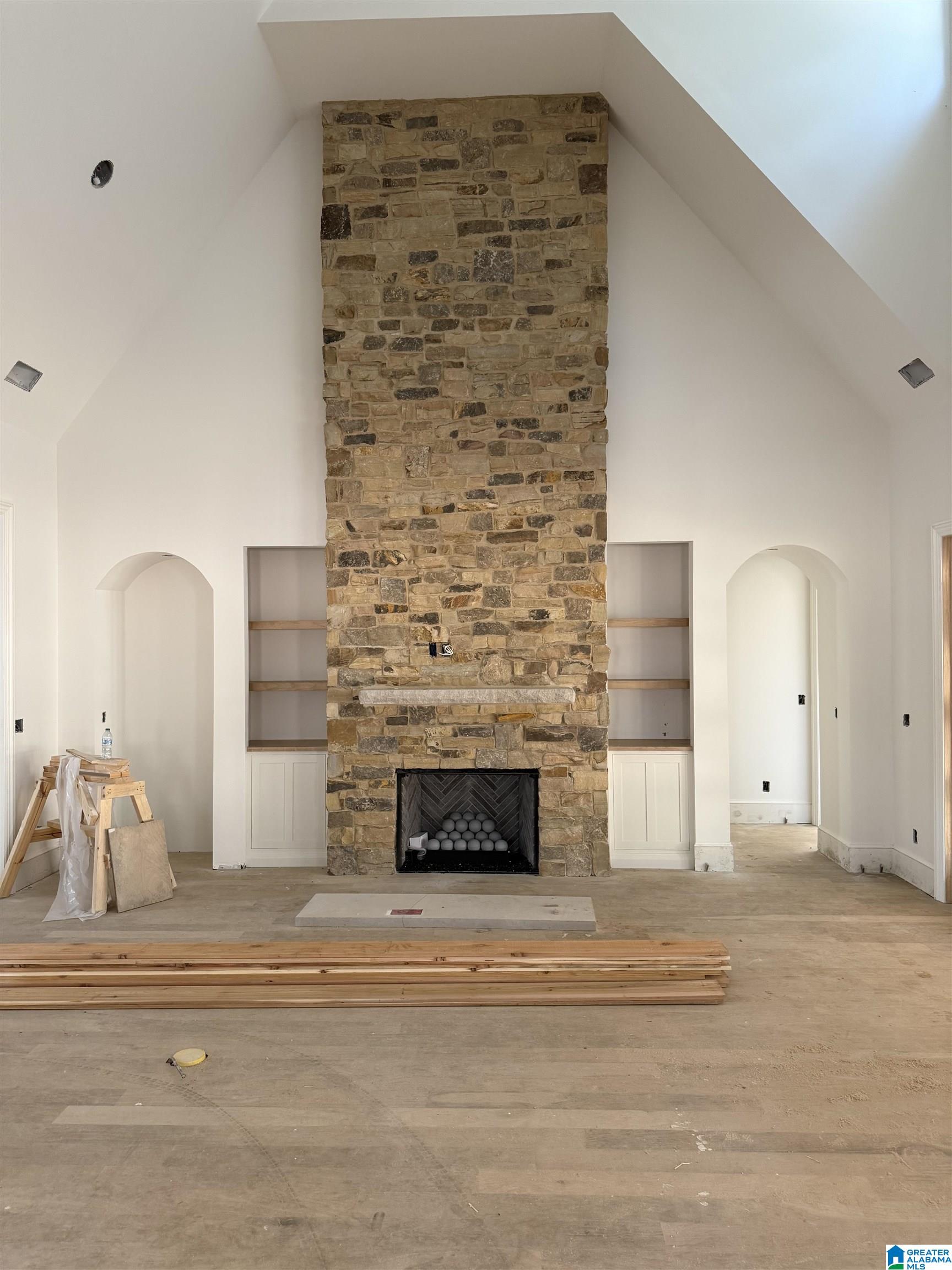 7512 KINGS MOUNTAIN RIDGE