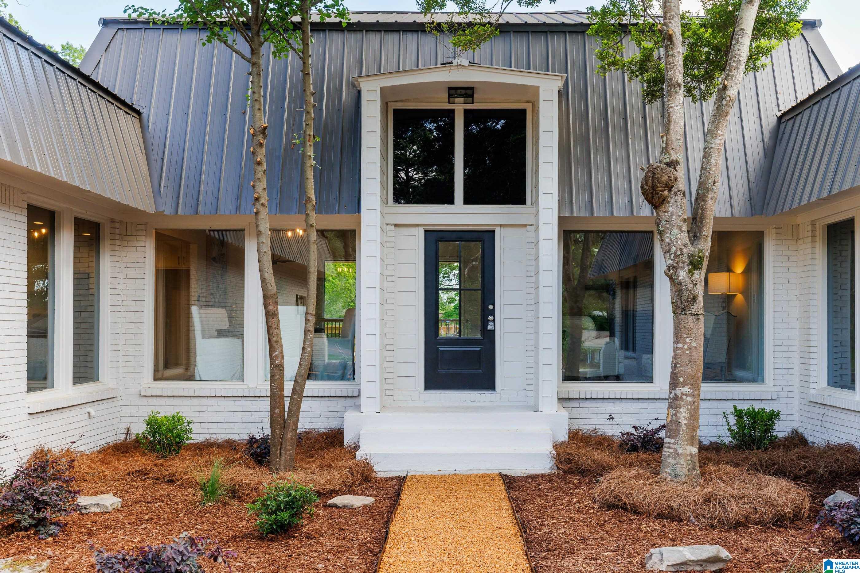 931 LAKEVIEW ESTATES DRIVE