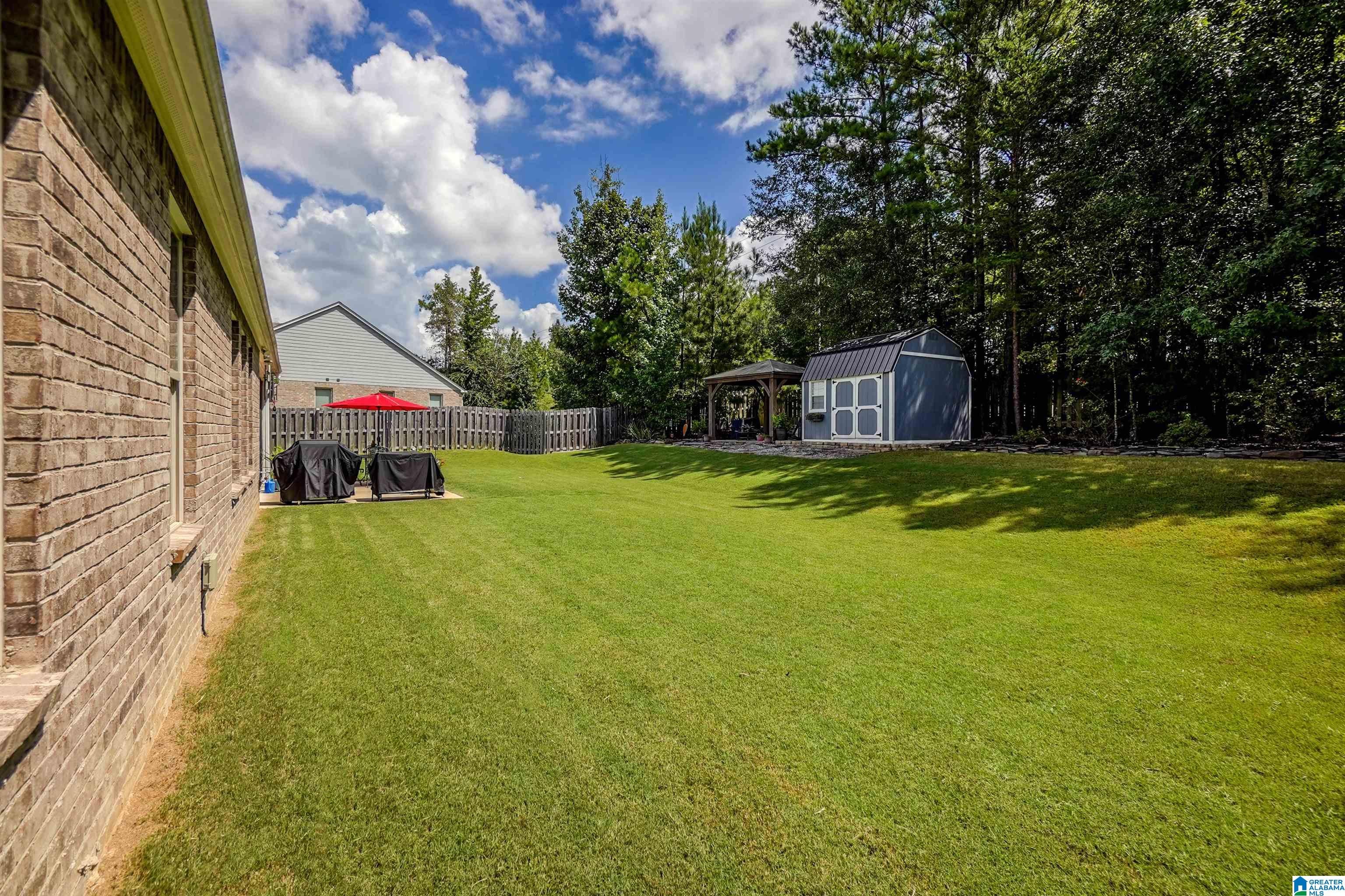 9559 AMBROSE LANE