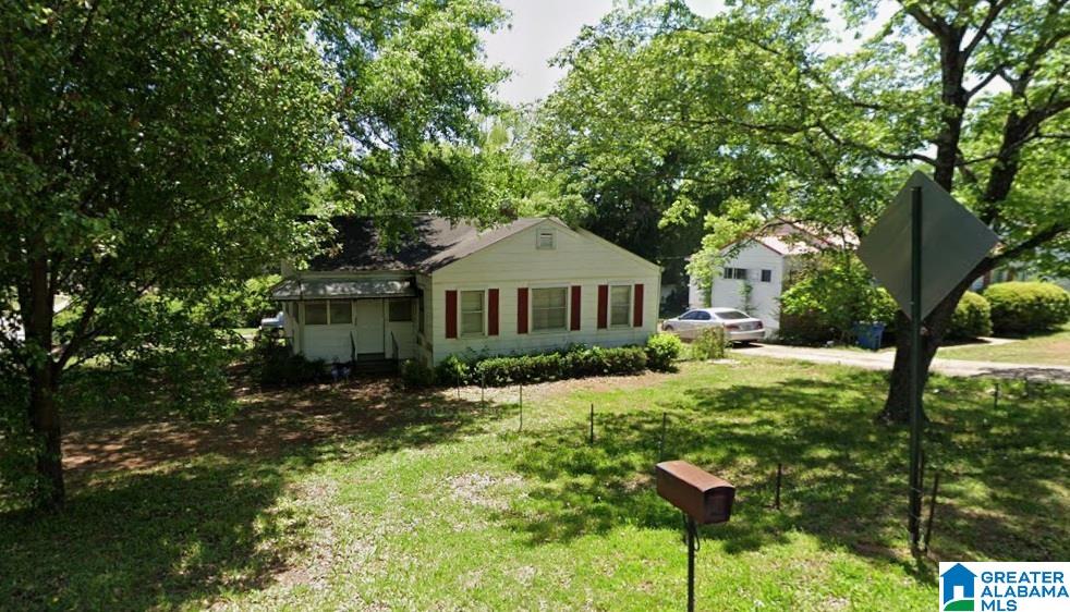 Photo 1 of 1 — 400 WOODWARD ROAD, MIDFIELD, AL 35228