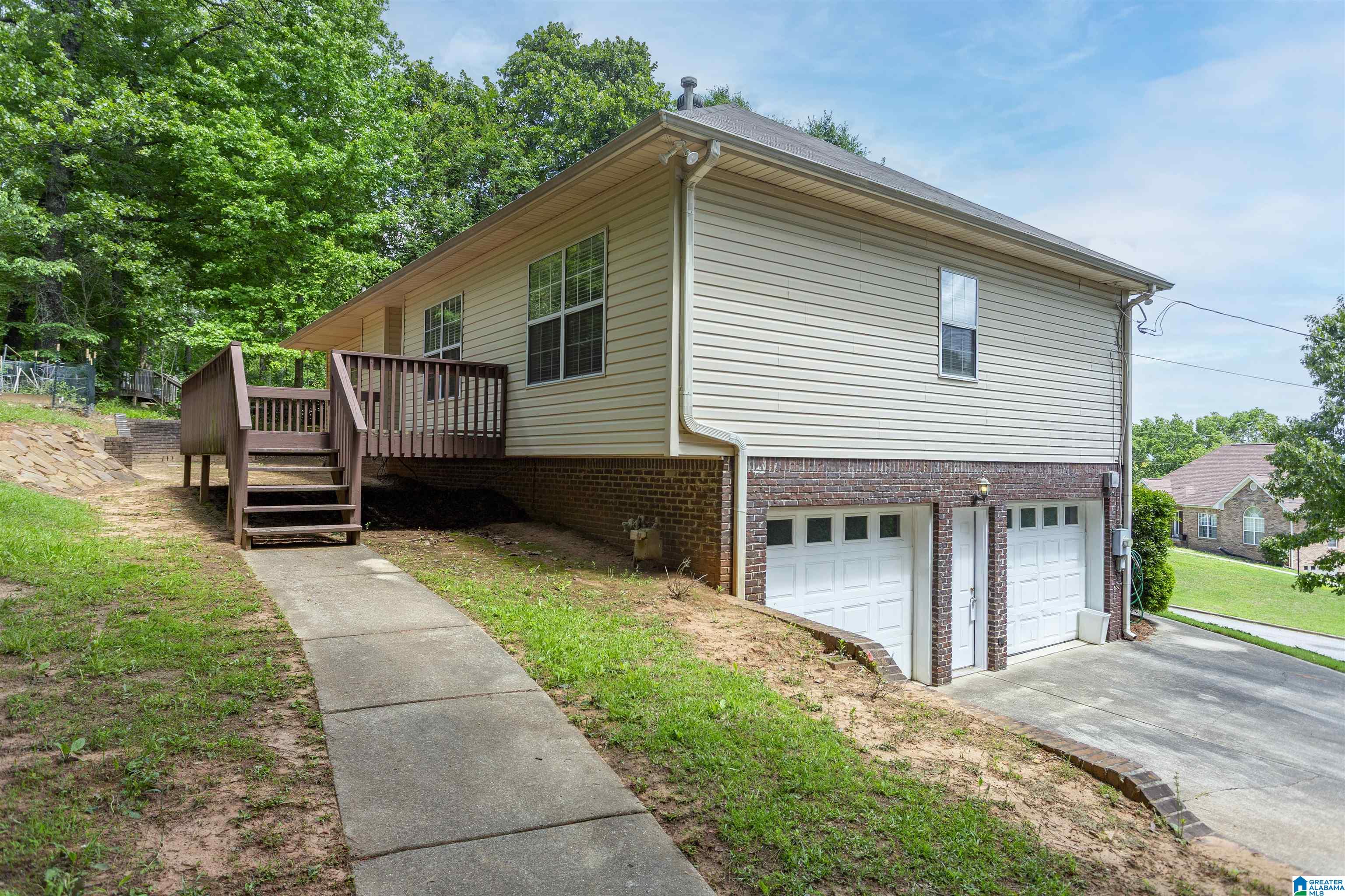 3155 CAMBRIDGE CIRCLE
