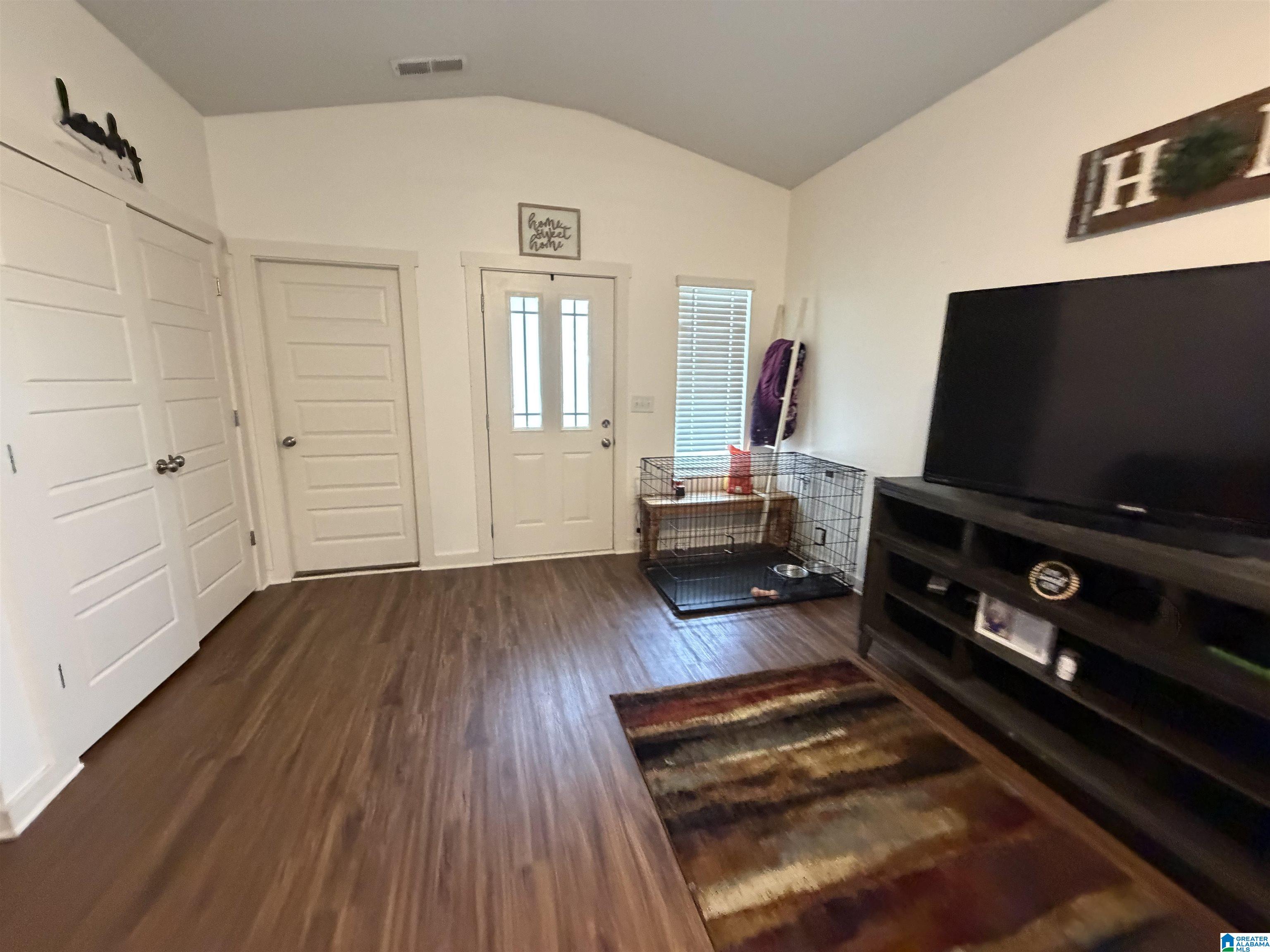 605 BRIAR RIDGE CIRCLE