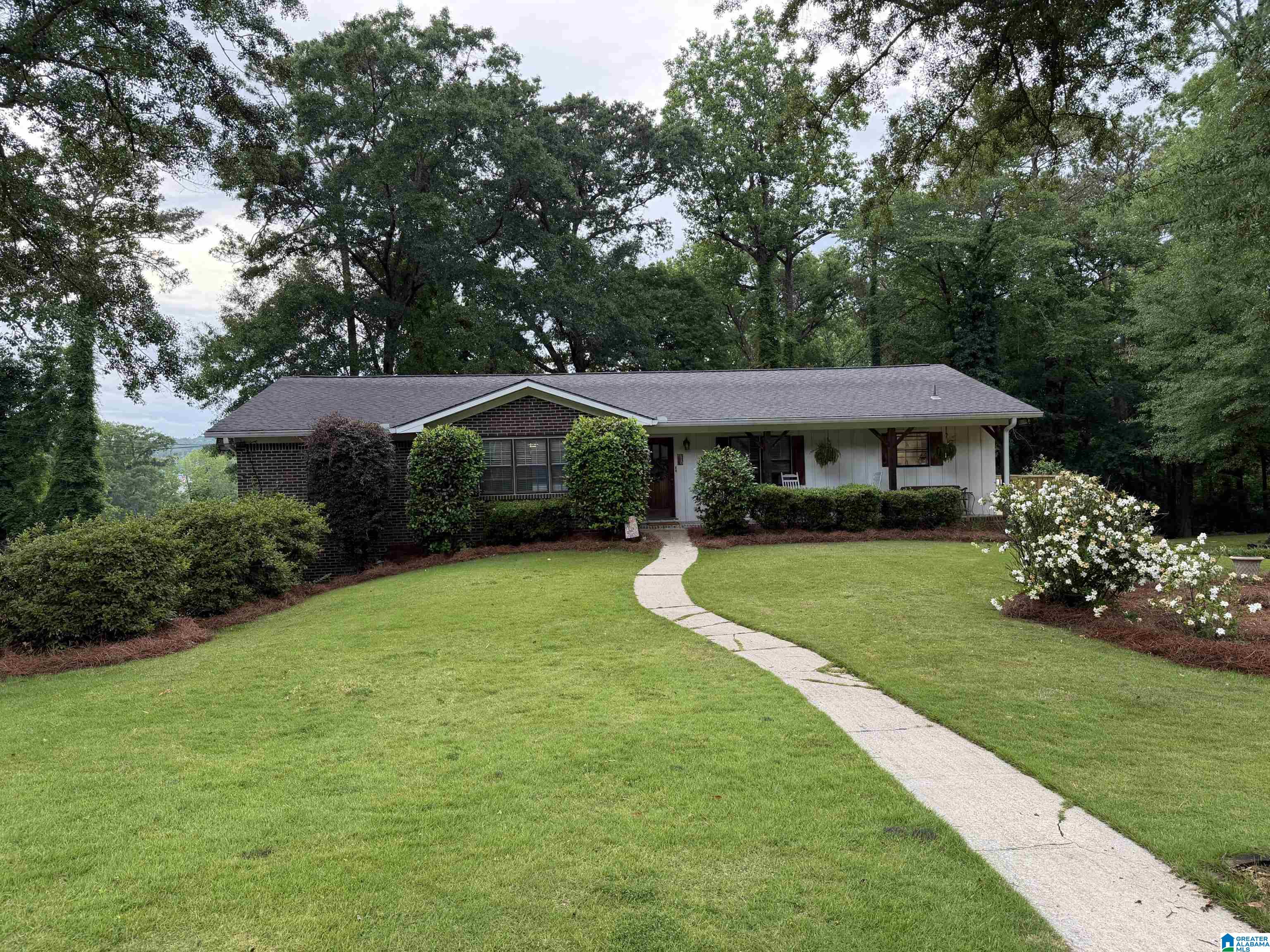 Photo 1 of 14 — 110 WOODLAND CIRCLE, TRUSSVILLE, AL 35173