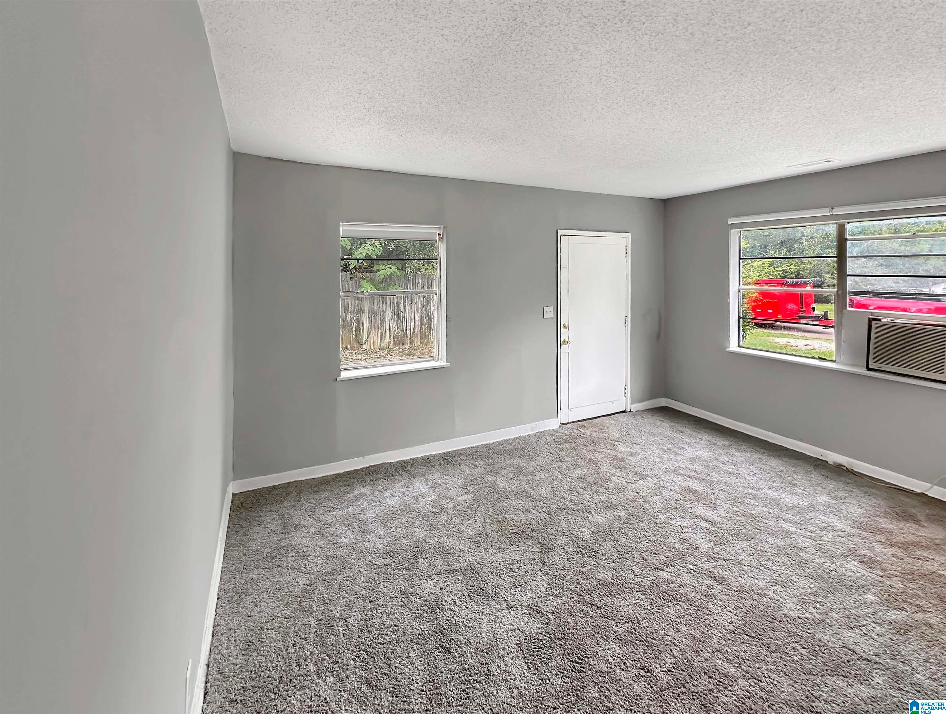 1529 MEADOW COURT
