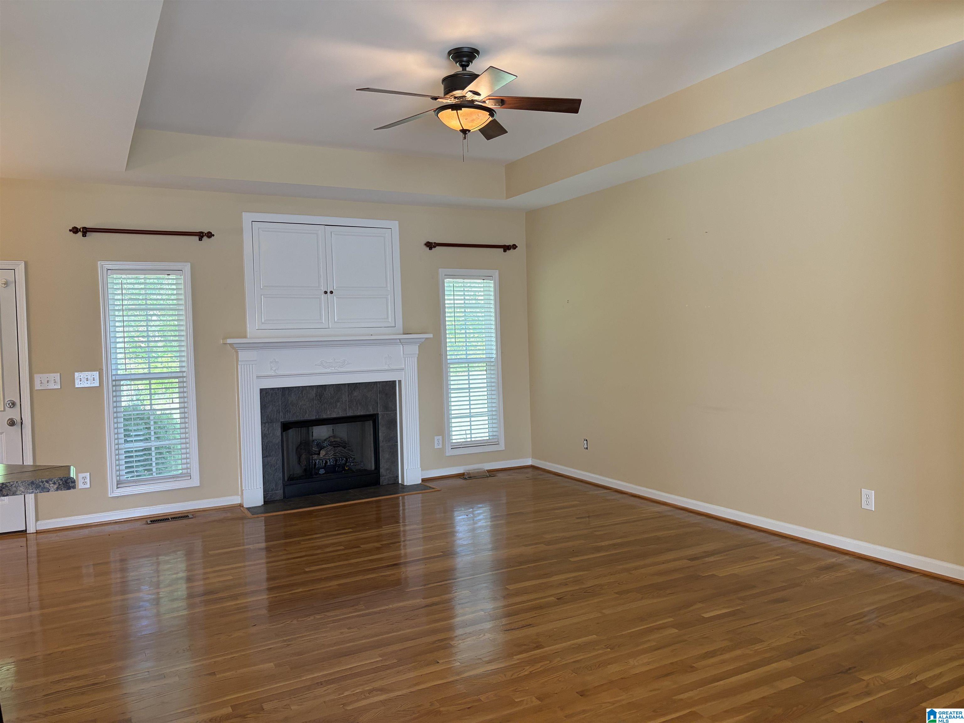 9777 DEERVIEW LANE