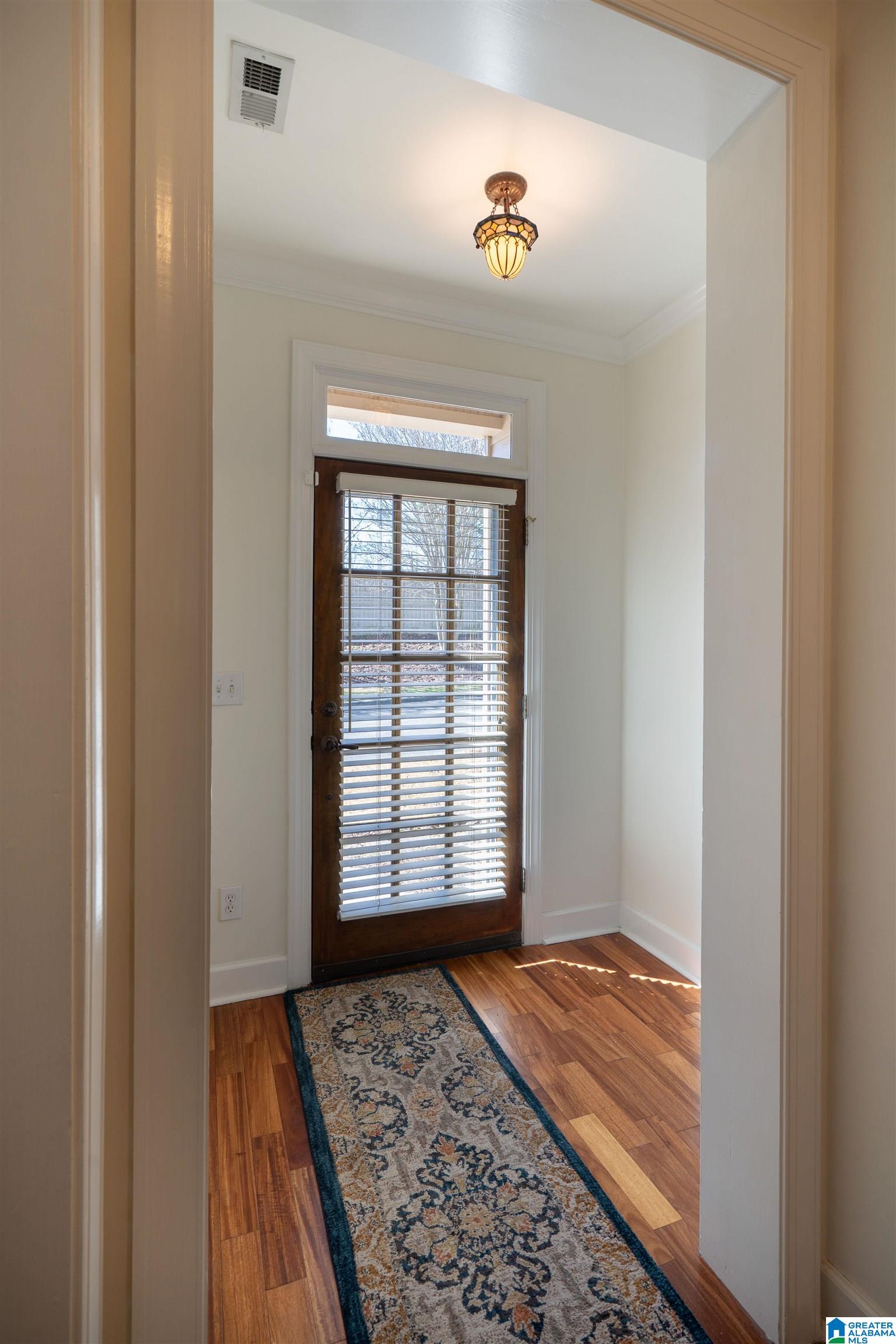 2712 CROSS BRIDGE LANE