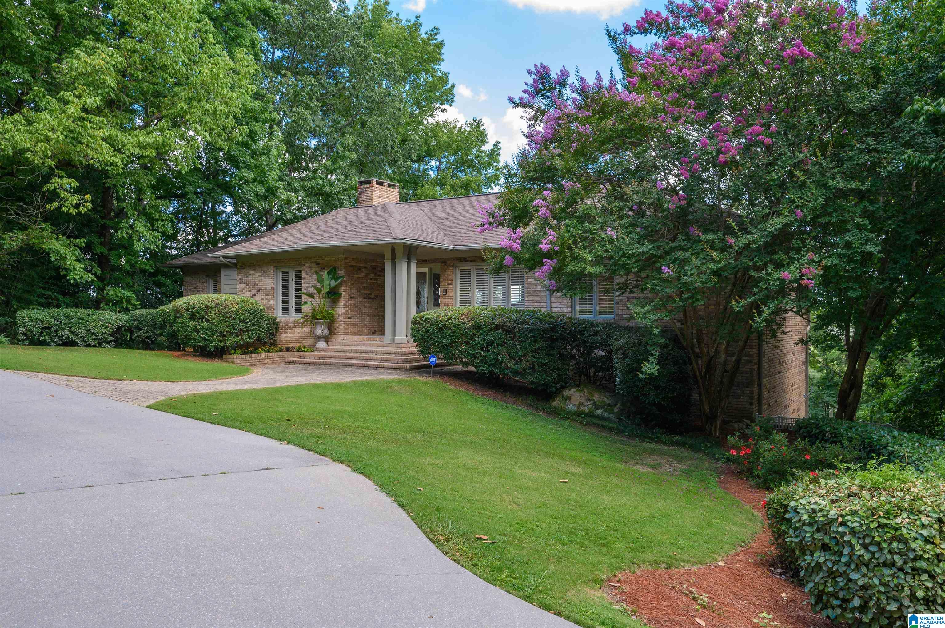 357 VESCLUB DRIVE