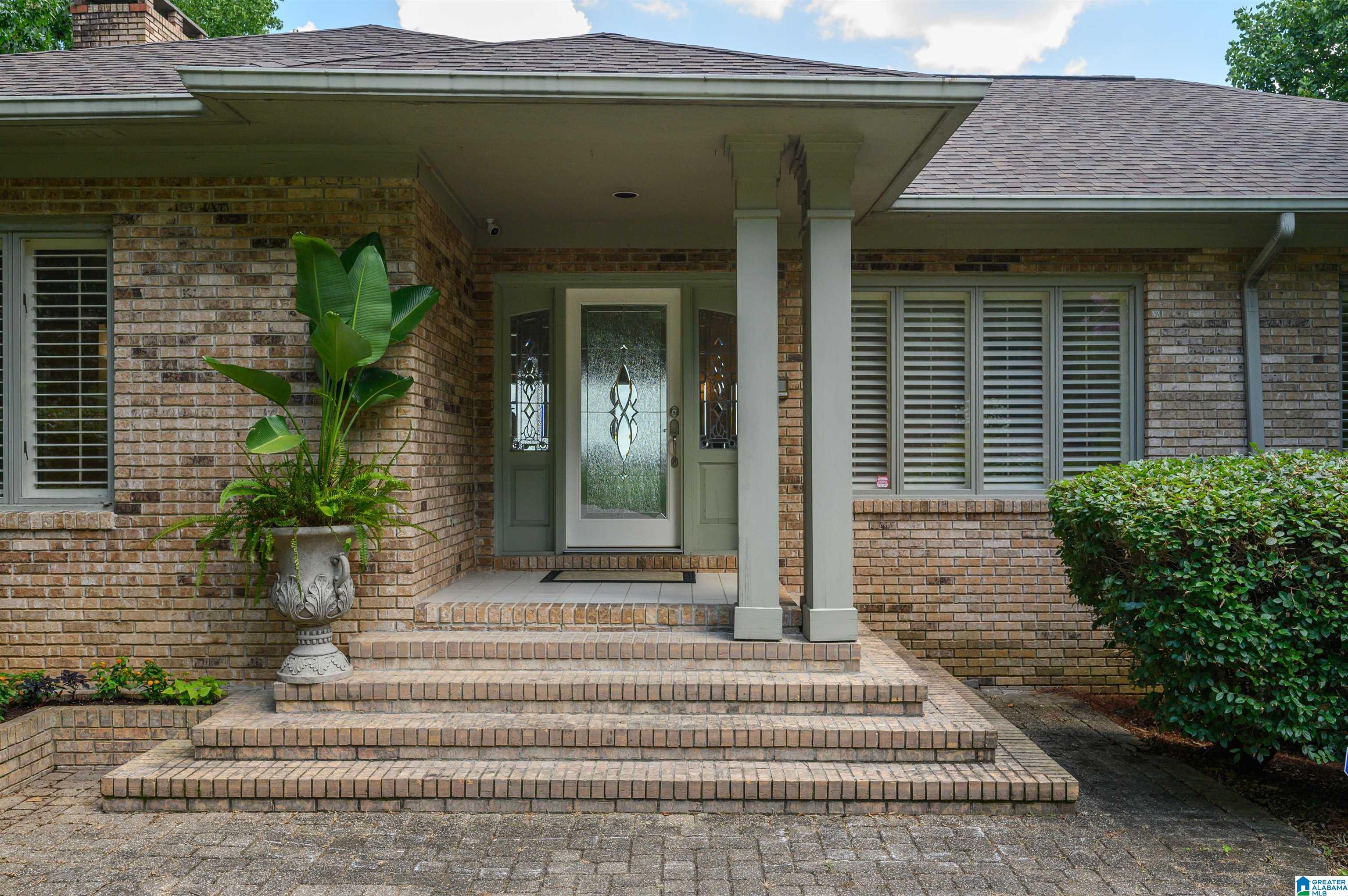 357 VESCLUB DRIVE