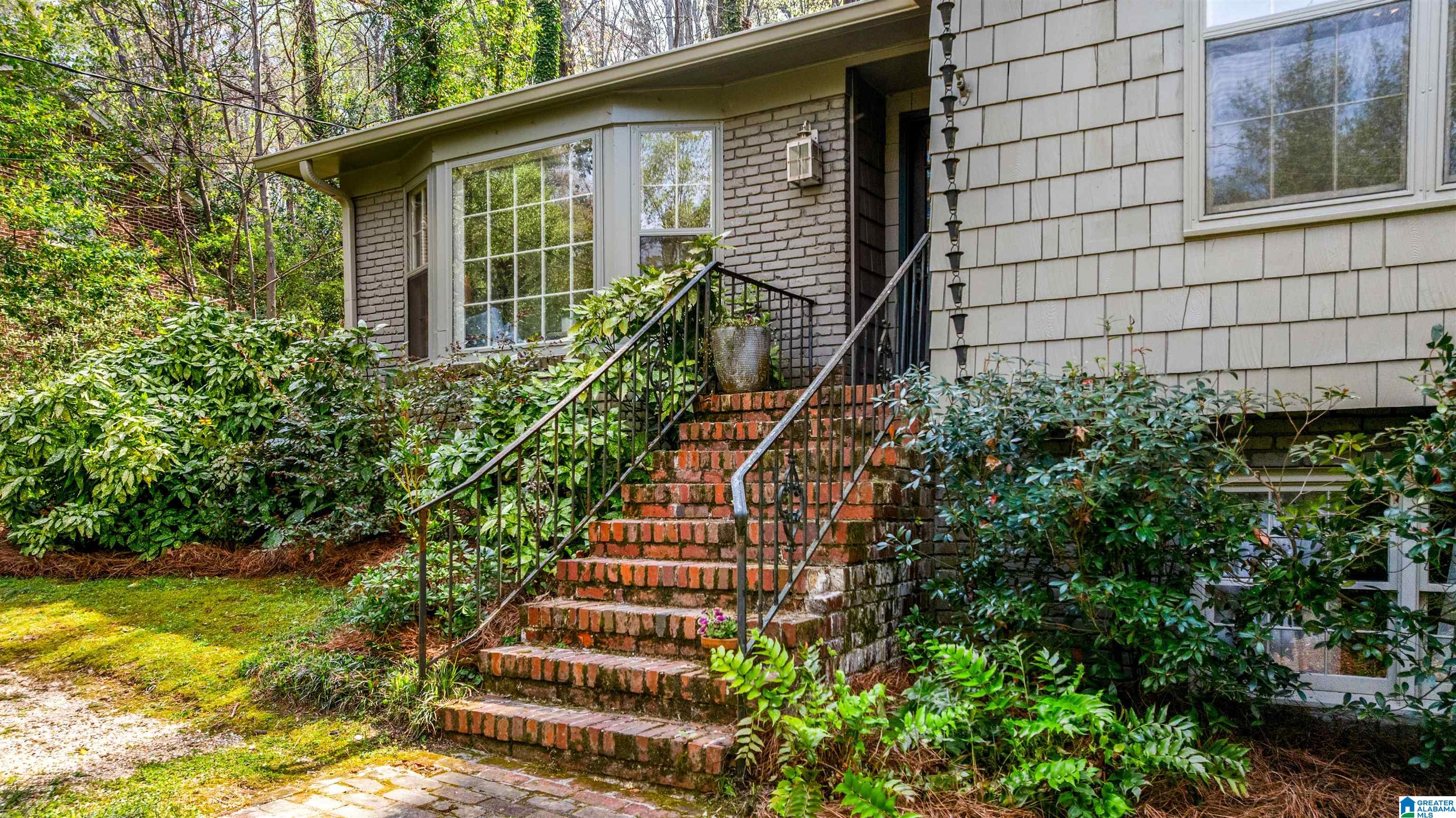 3541 OLD LEEDS COURT