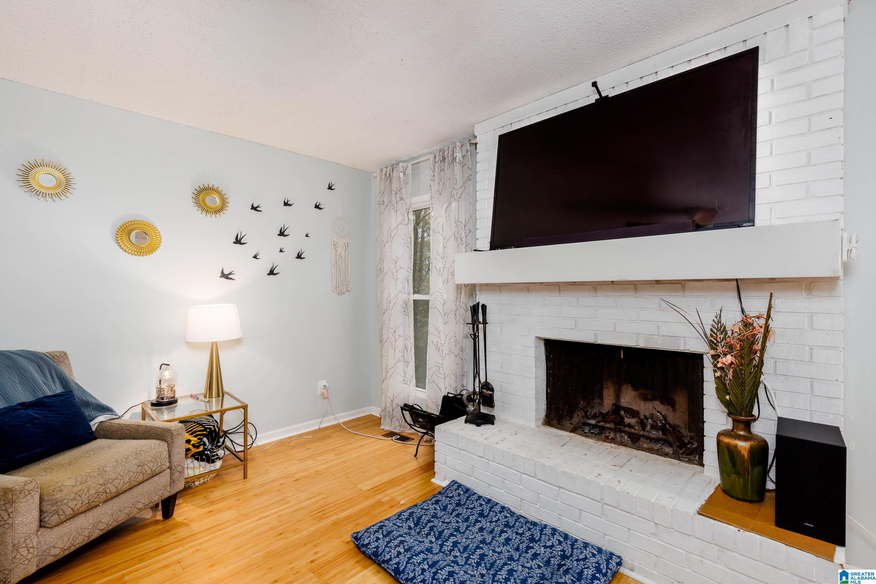 5751 ANNANADALE LANE