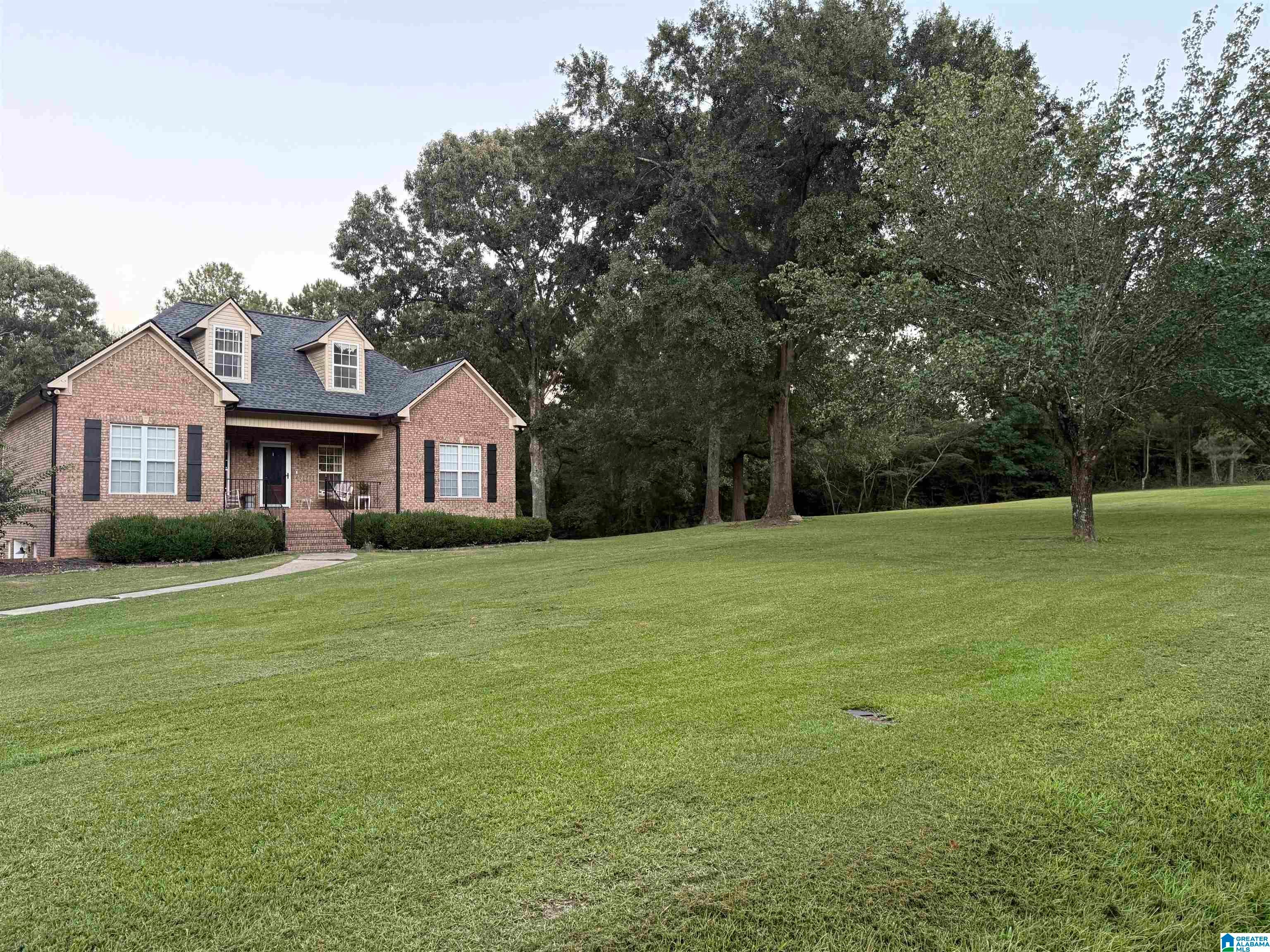 206 DEERWOOD DRIVE