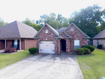 2073 WILLOW GLENN DRIVE BIRMINGHAM AL 35215