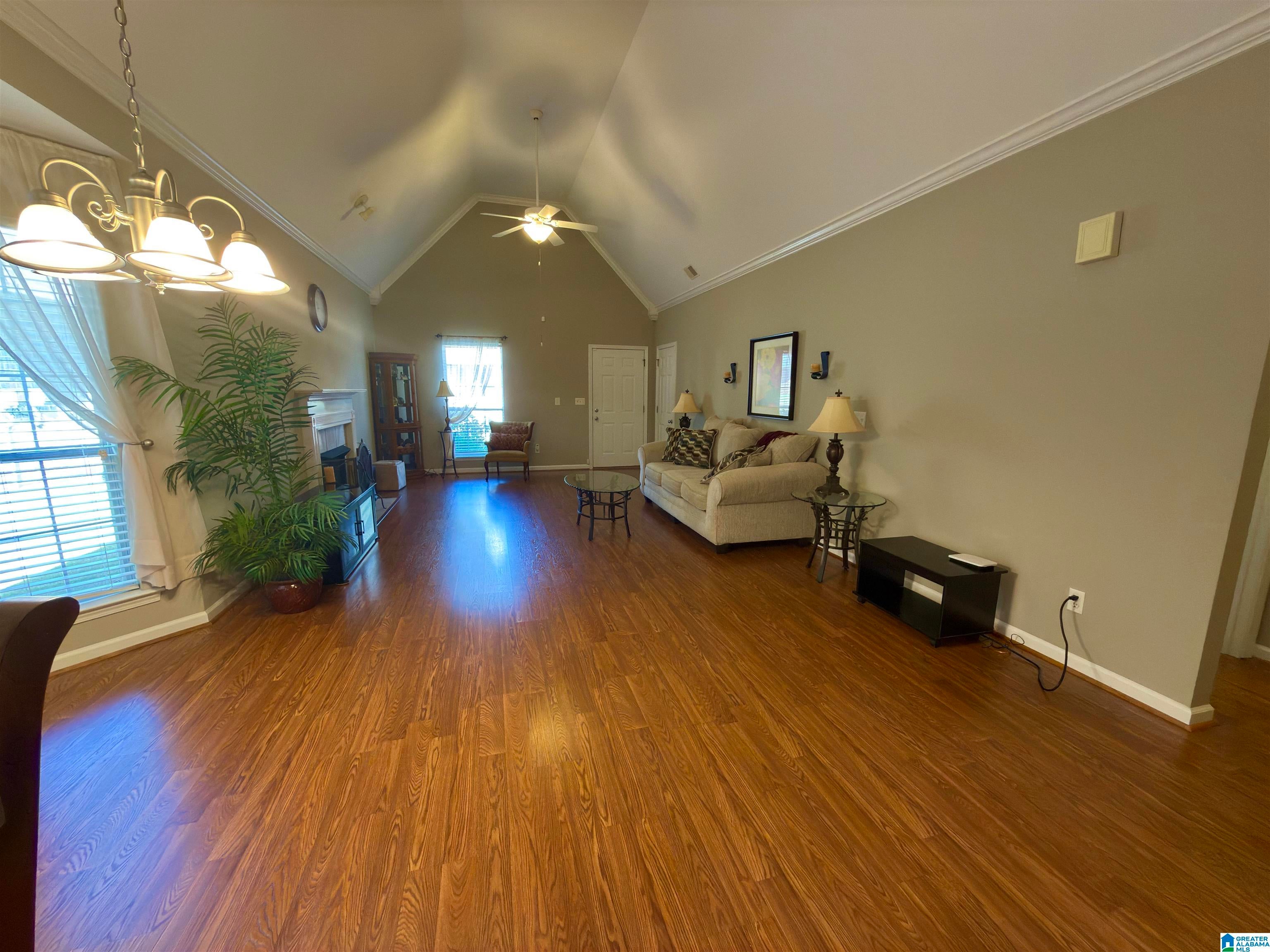 2073 WILLOW GLENN DRIVE
