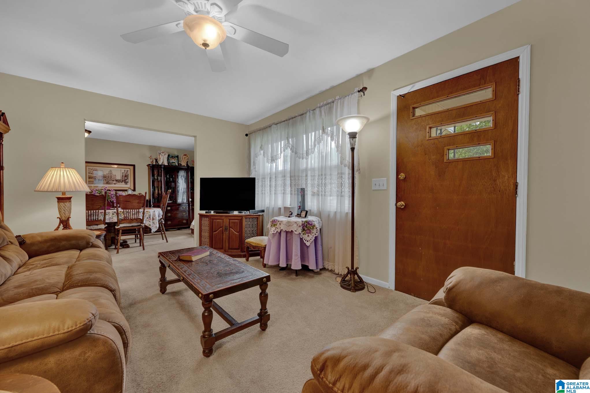 3609 RED OAK DRIVE
