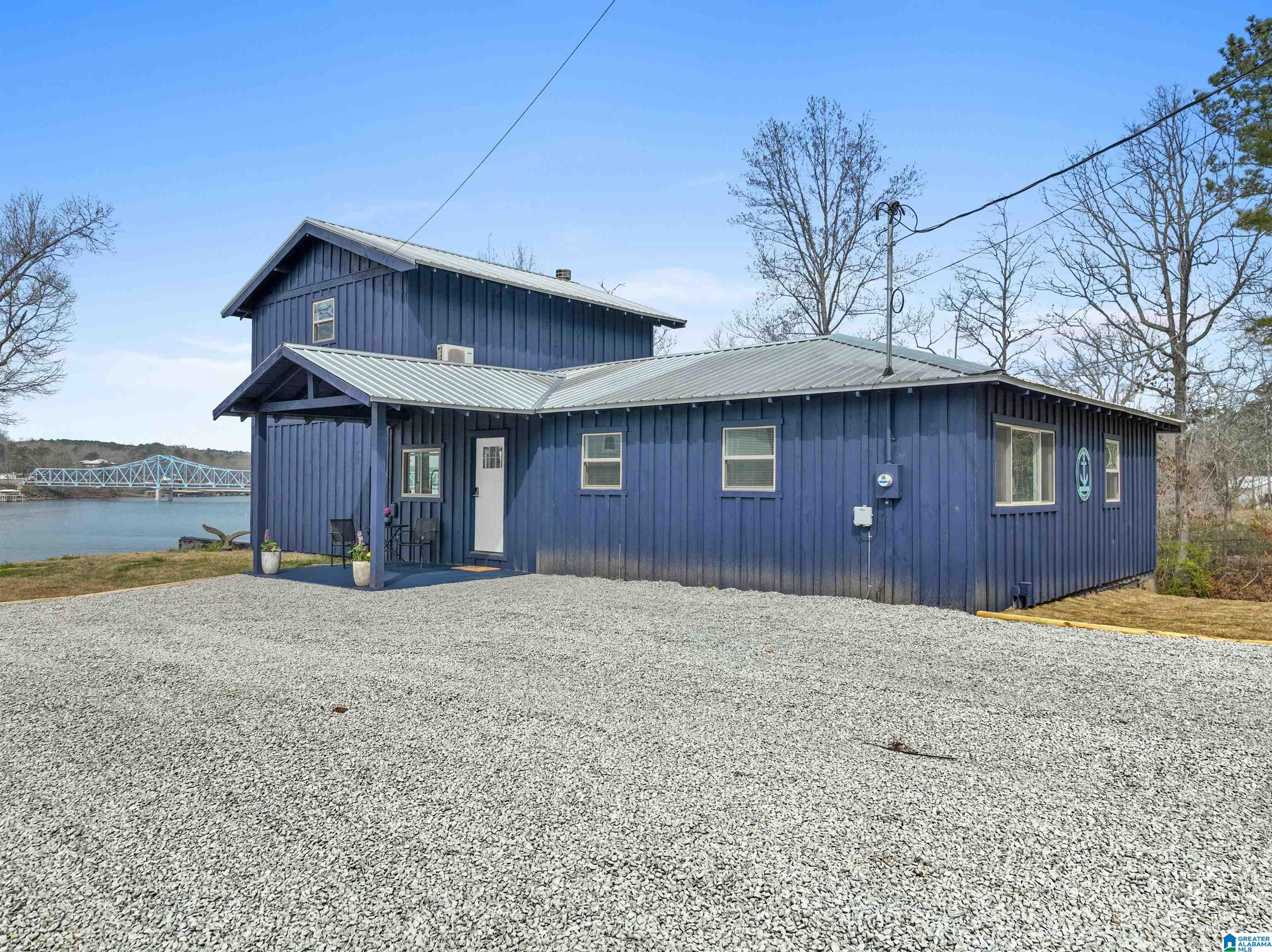 346 BRIDGEVIEW DRIVE