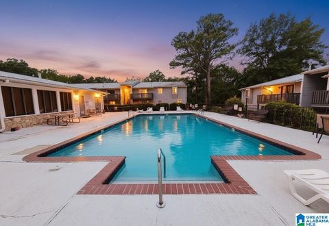 Photo of 708 Woodland Village #708, BIRMINGHAM, AL 35216 (MLS # 21425632)