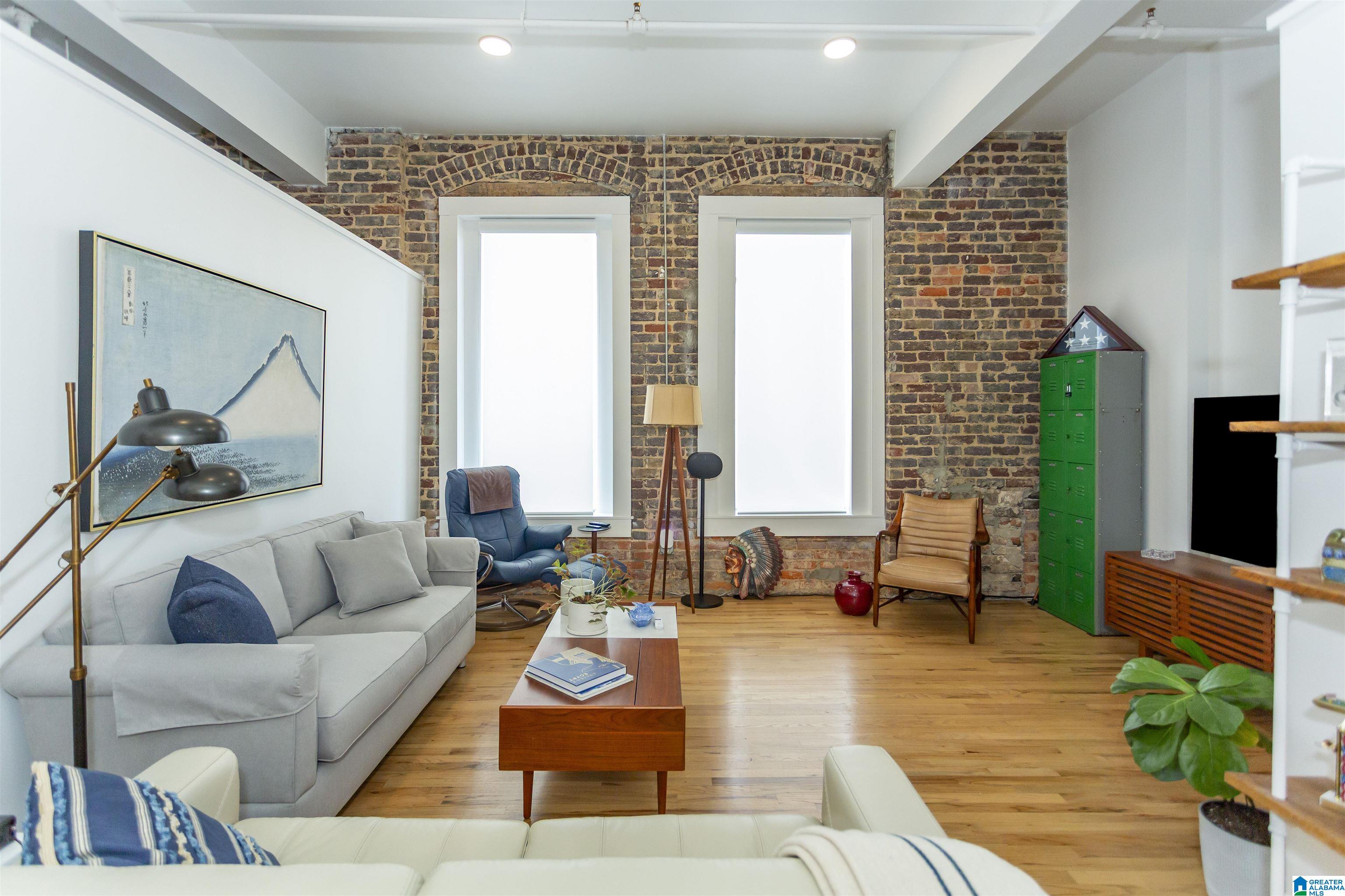 300 20TH STREET N 208