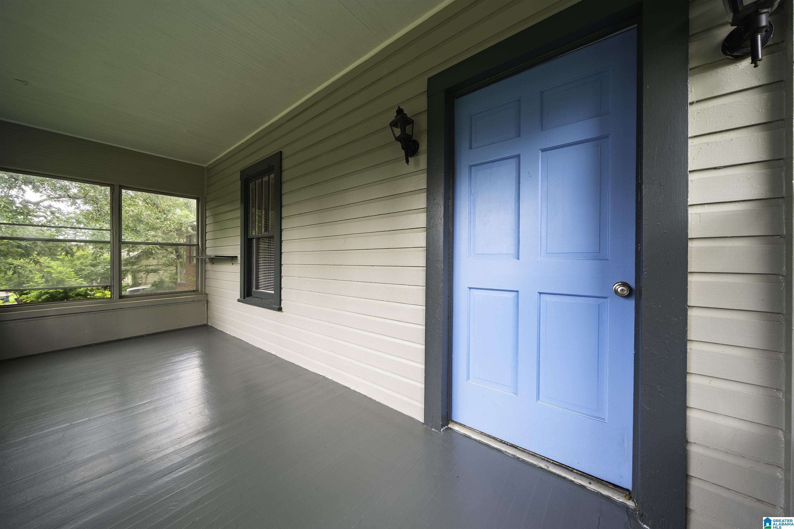 412 NEWTON DRIVE