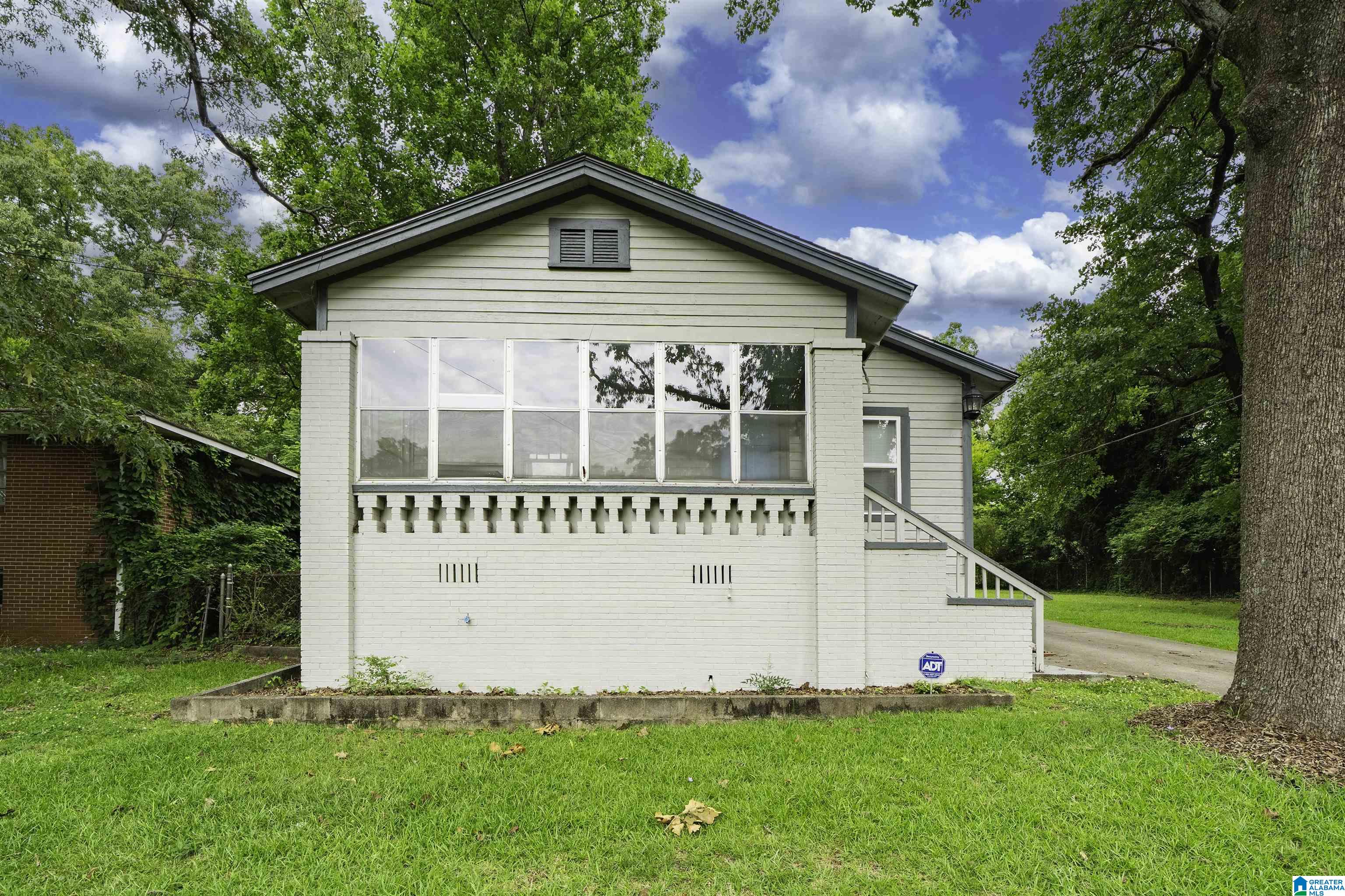 412 NEWTON DRIVE