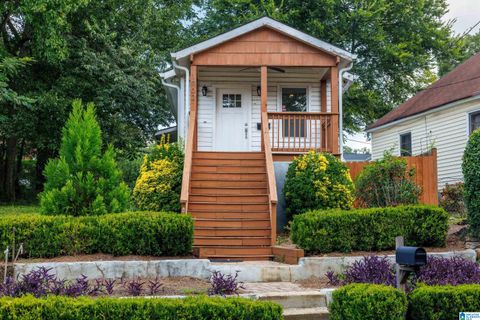 1902 26TH AVENUE S HOMEWOOD AL 35209