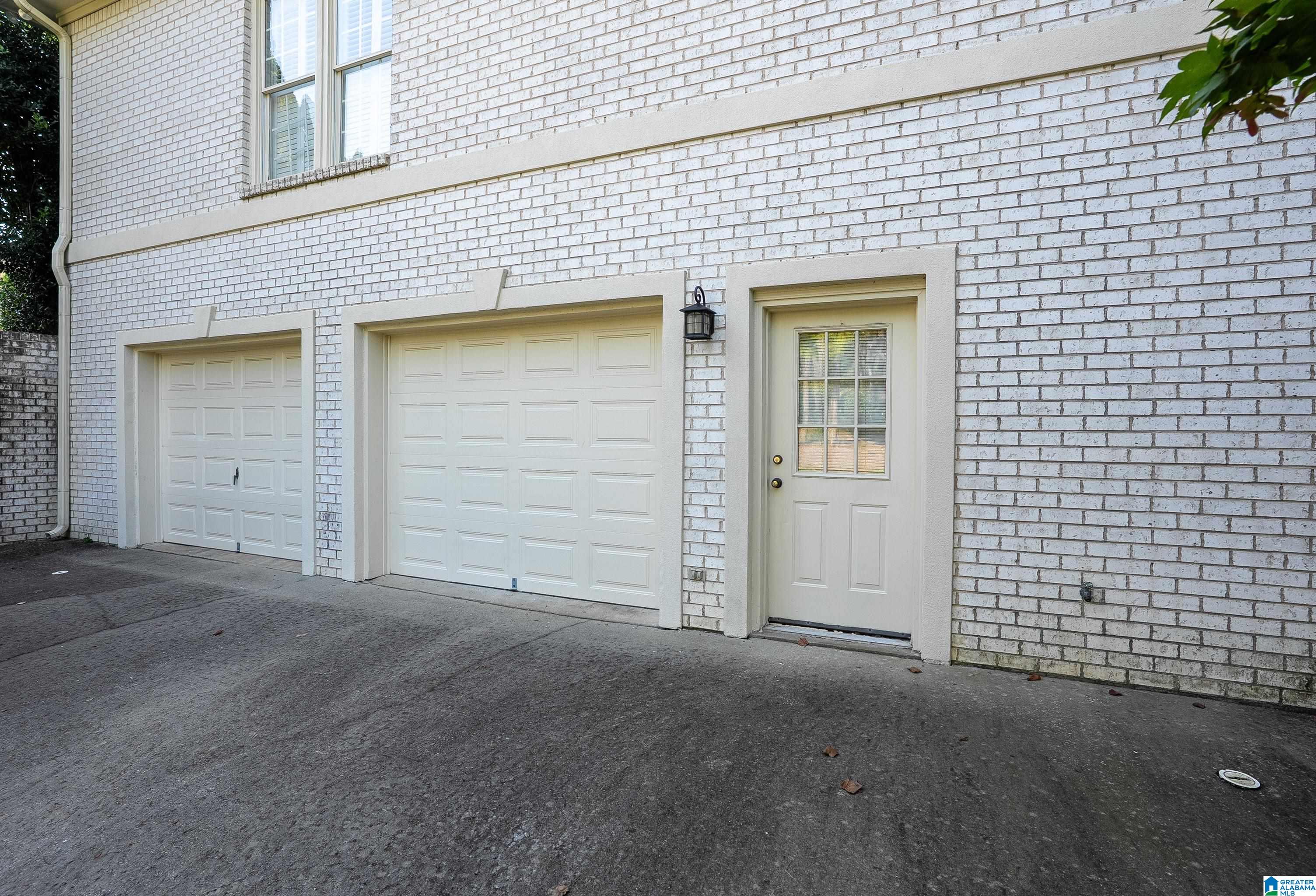 2901 GLENSTONE CIRCLE