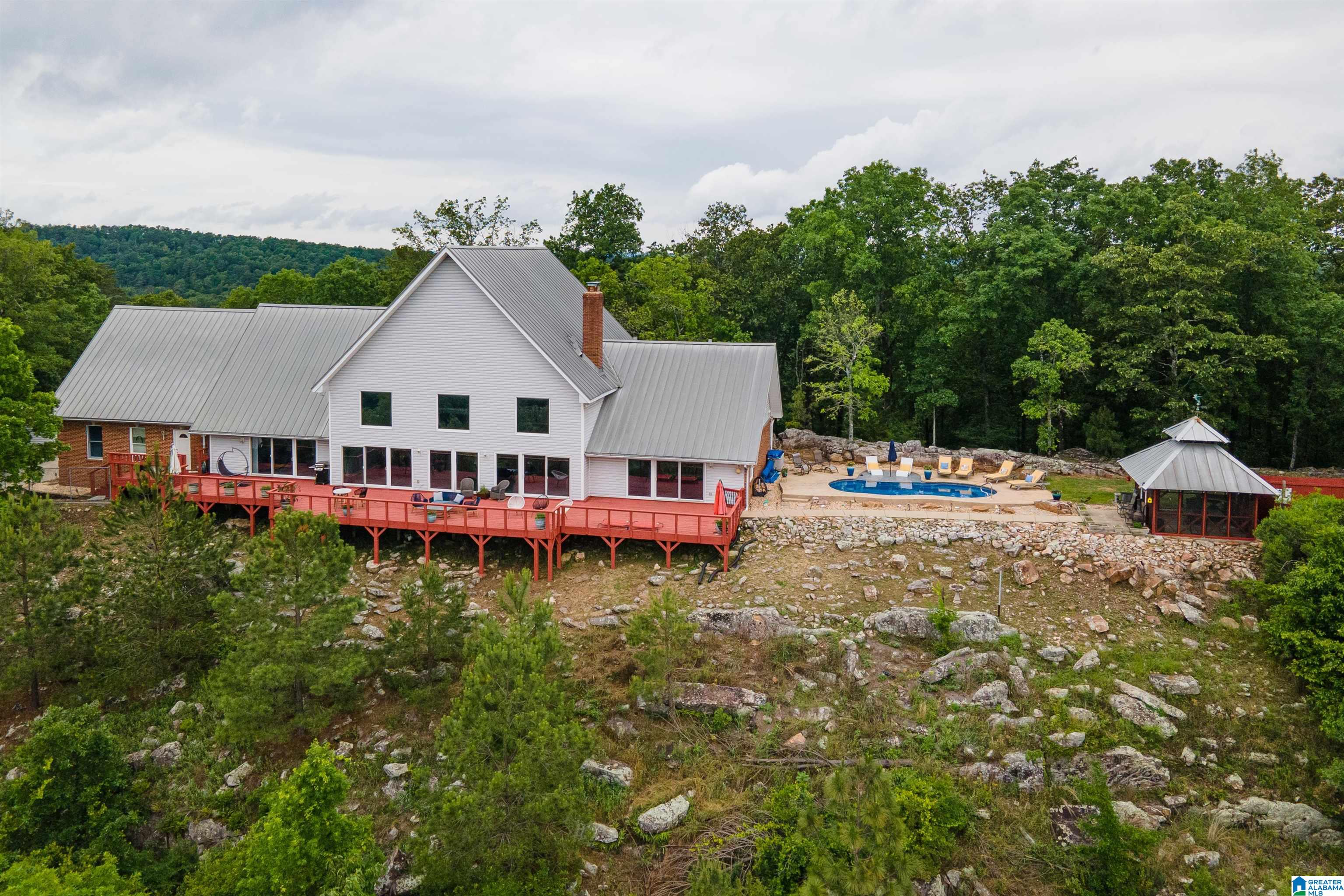327 RIDGEVIEW LAKE ROAD