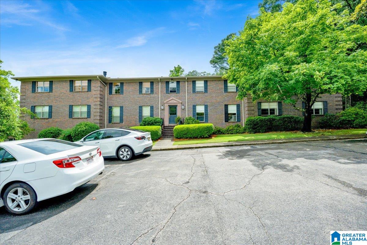 3716 COUNTRY CLUB DRIVE D