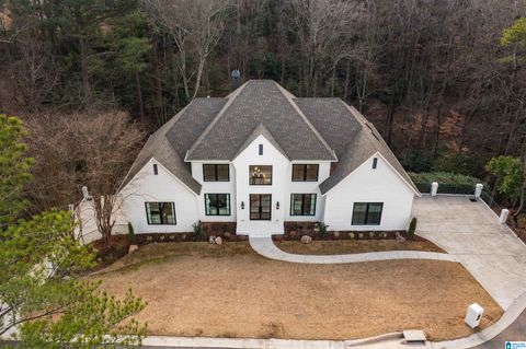 2105 LONGLEAF CIRCLE VESTAVIA HILLS AL 35216